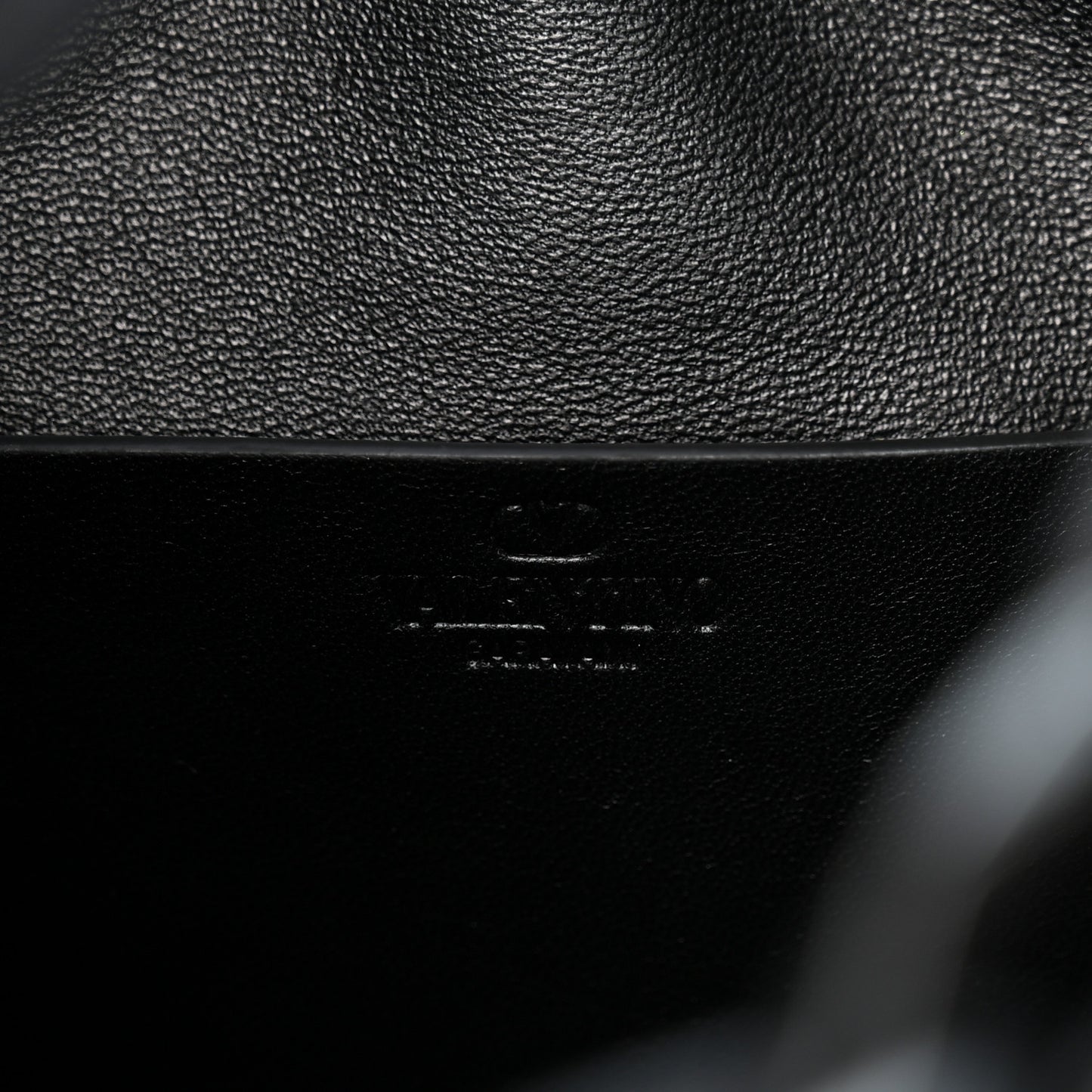 Grainy Calfskin Monochrome Small Vlogo Moon Hobo Bag Black
