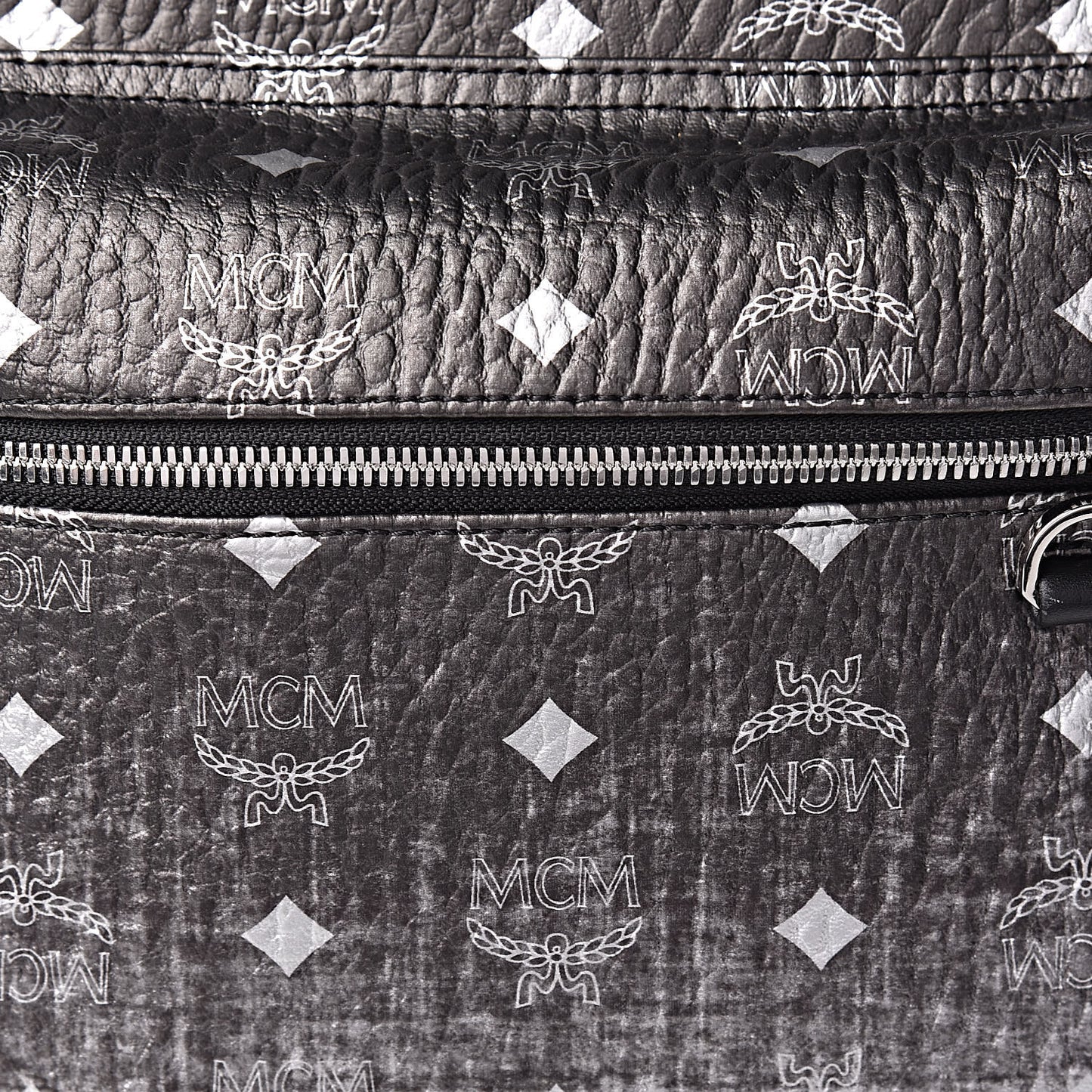 Gradation Visetos Large Stark Backpack Silver