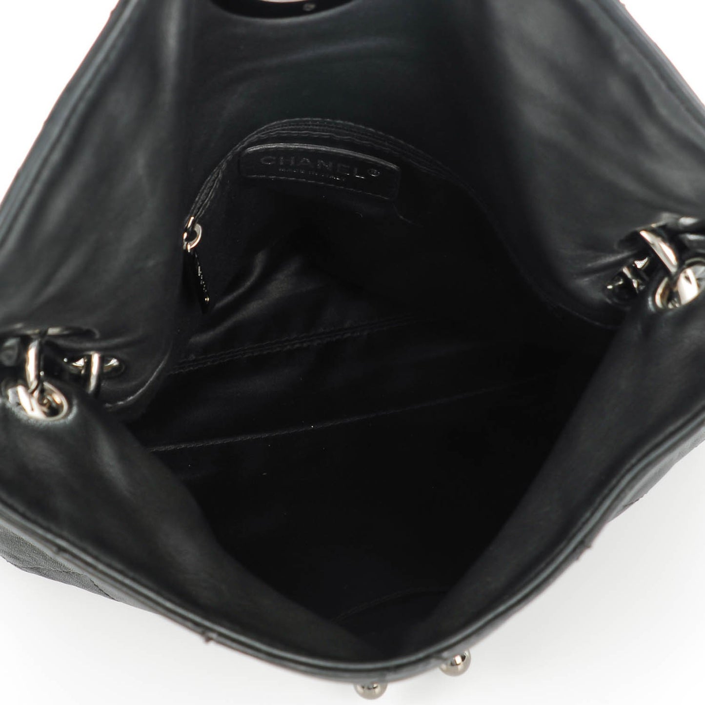 Lambskin Quilted New Lock Flap Black