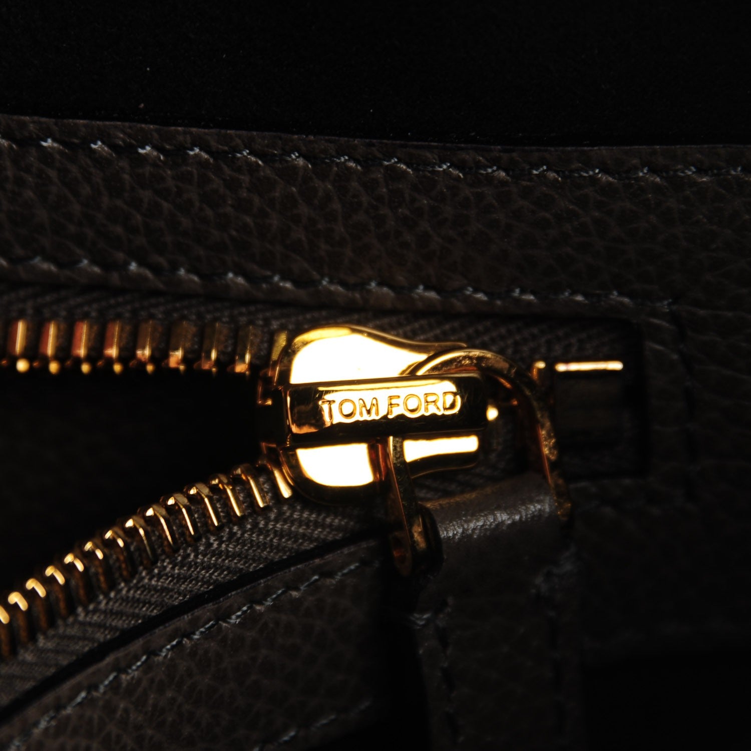 Tom Ford Pebbled Calfskin Large Jennifer Graphite 7 of 8