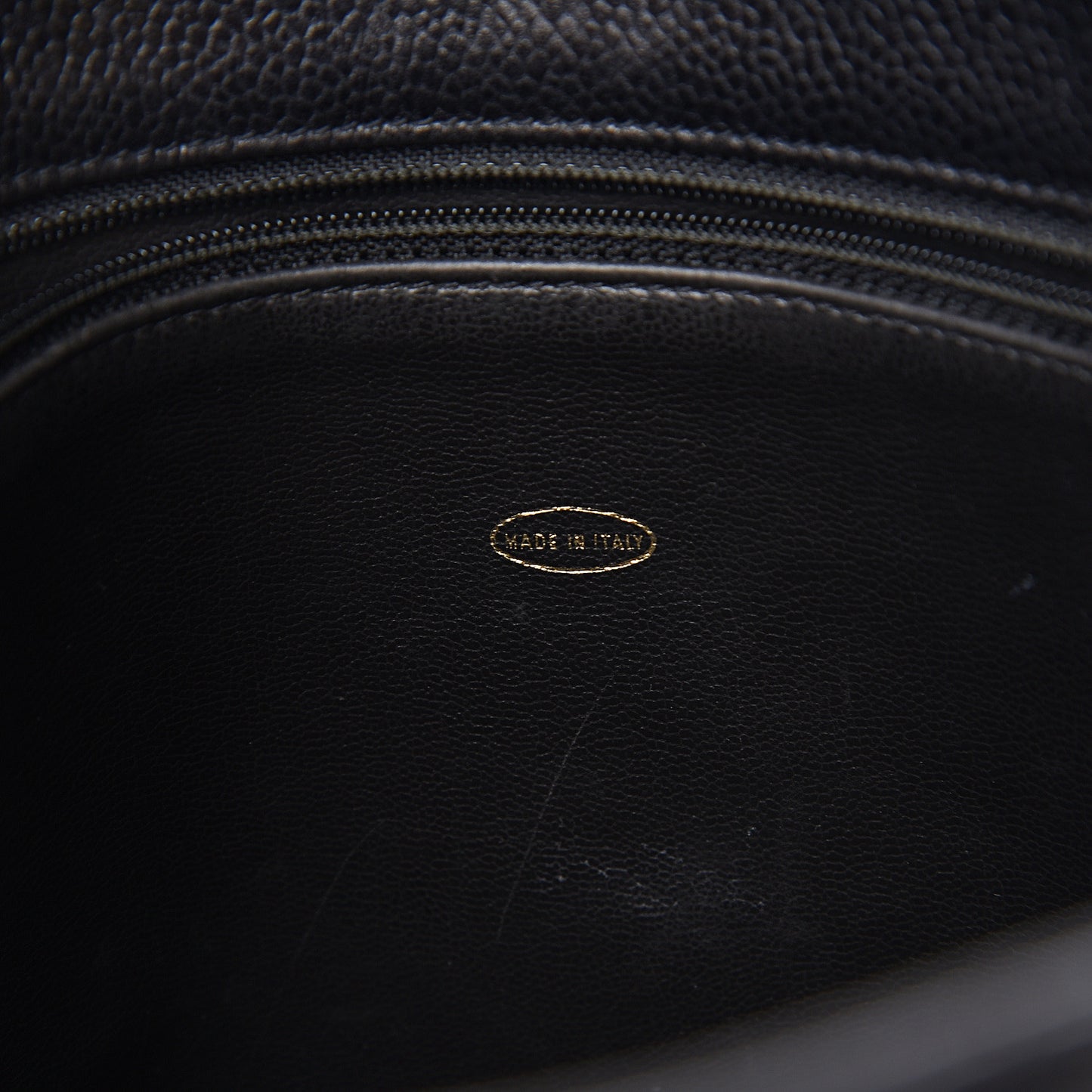 Caviar Quilted Shoulder Bag Black