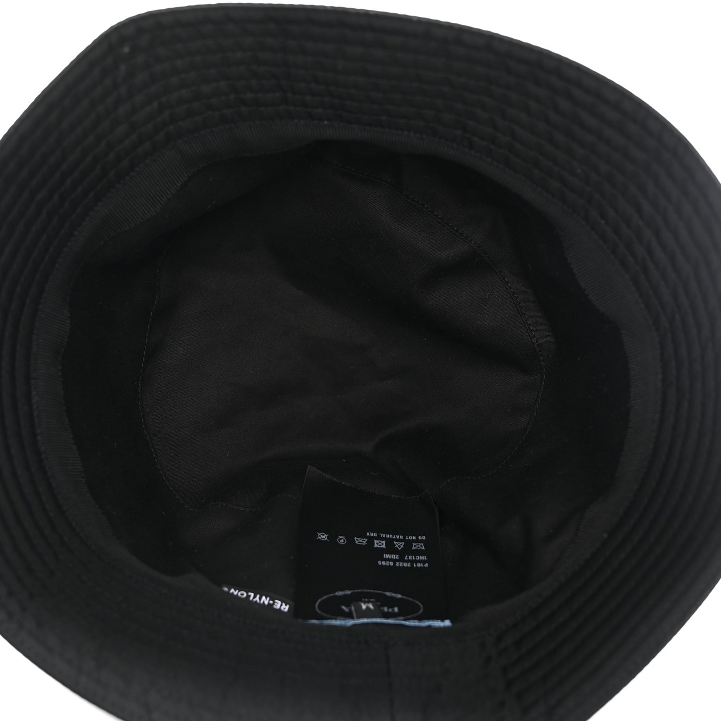 Re-Nylon Metal Triangle Logo Womens Bucket Hat M Black