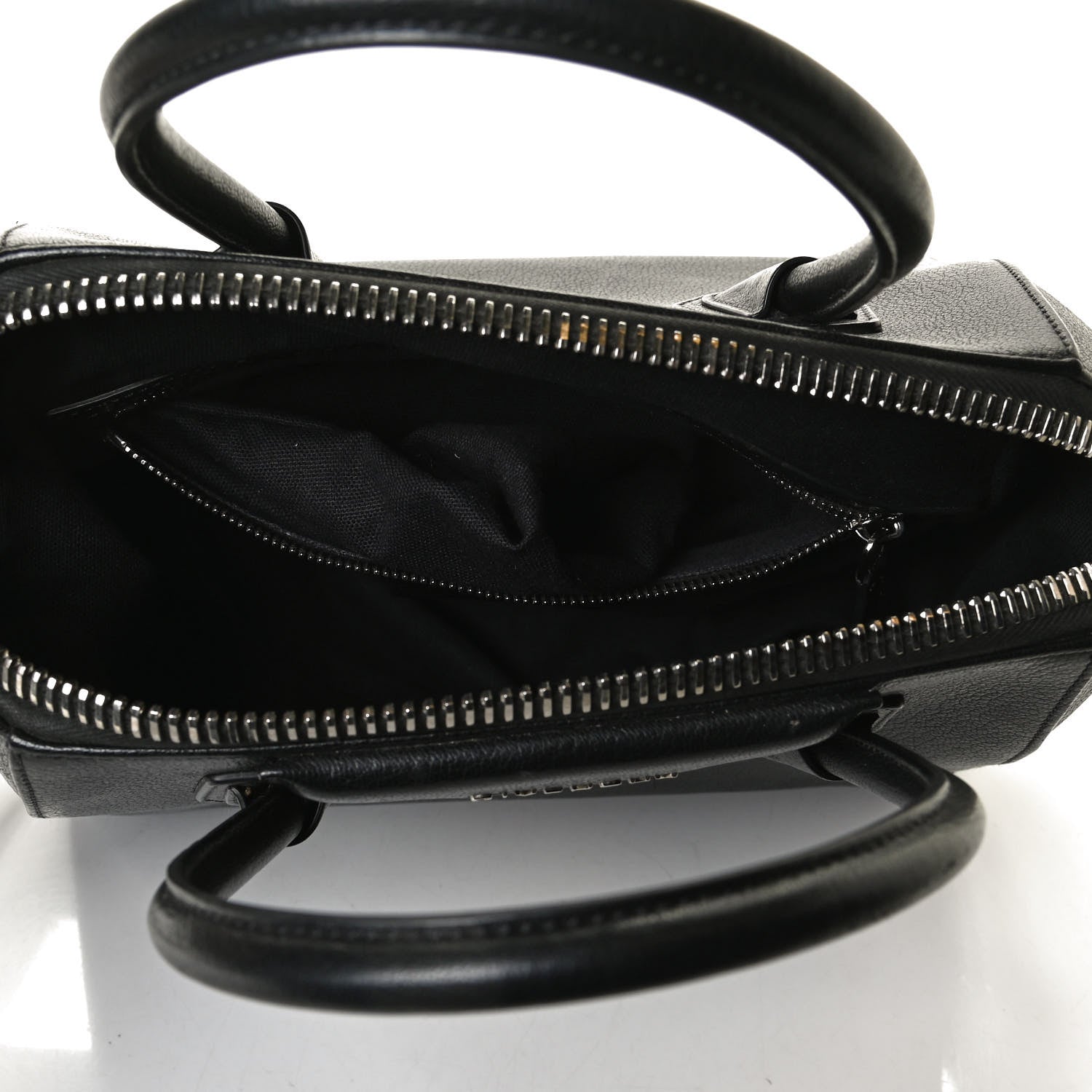 Givenchy Sugar Goatskin Small Antigona Black 5 of 21