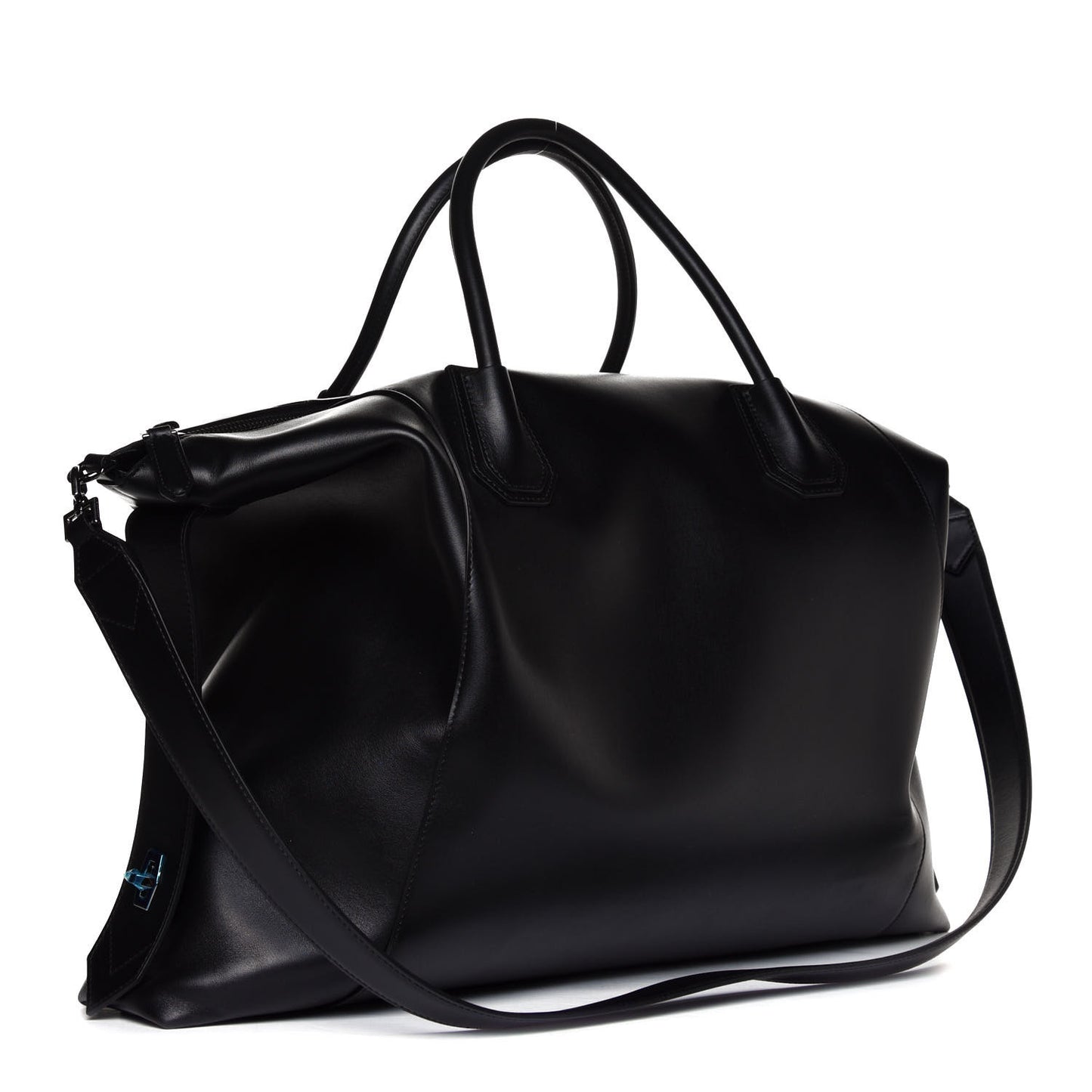 Smooth Calfskin Large Soft Antigona Black