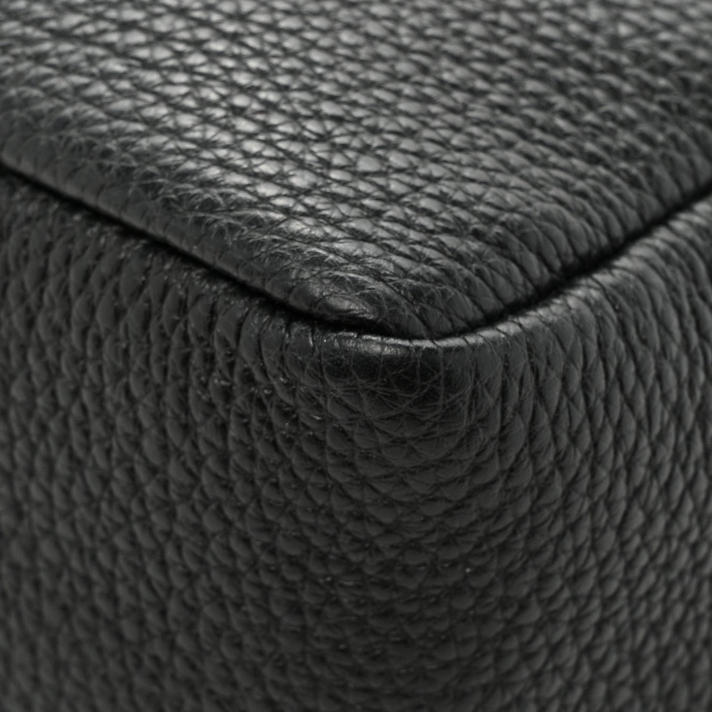 Vitello Daino Soft Medium Double Zip Shoulder Bag Black