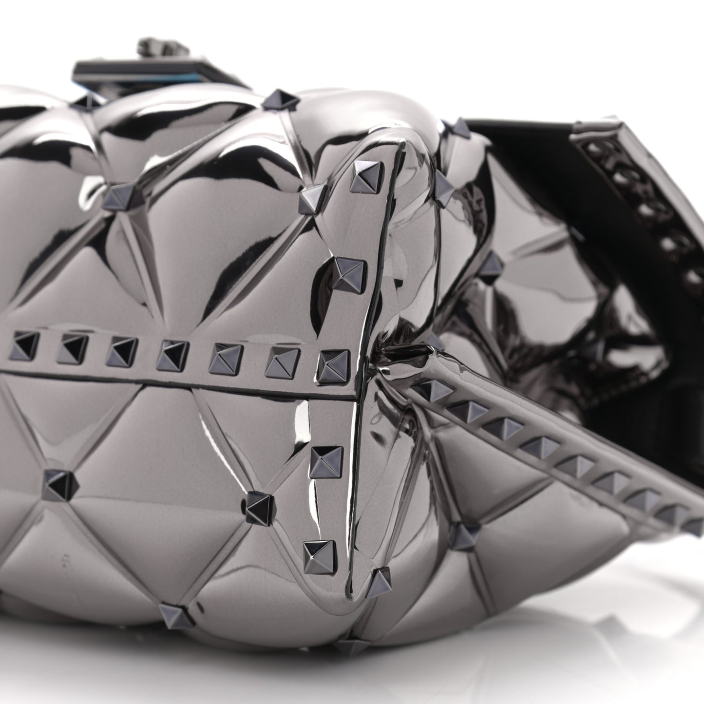 Metallic PVC Candystud Top Handle Bag Rutenio