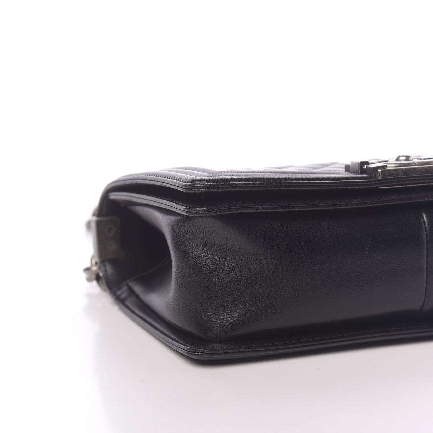 Calfskin Quilted Medium Boy Flap Black