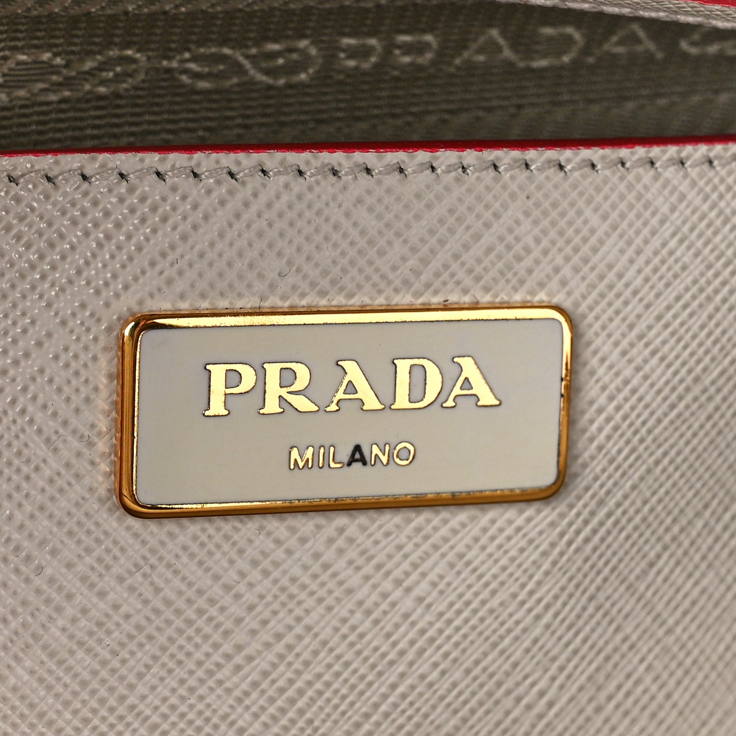 Saffiano Lux Small Promenade Tote Fuoco Talco