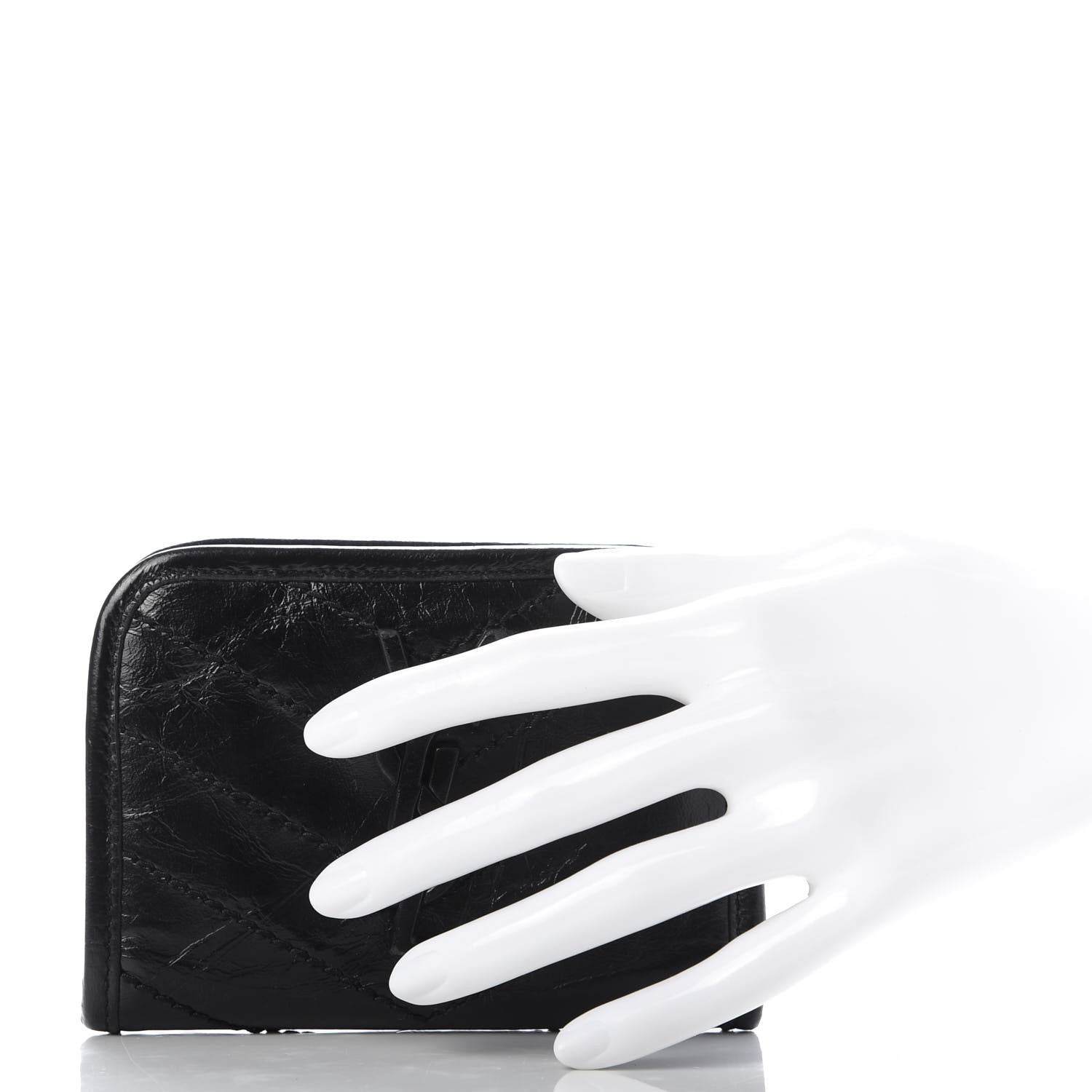 Saint Laurent Crinkled Calfskin Matelasse Monogram Niki Card Holder Black 2 of 6