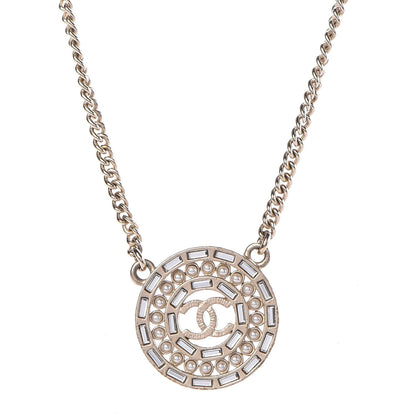 Chanel Pearl Baguette Crystal CC Medallion Necklace Gold 4 of 6