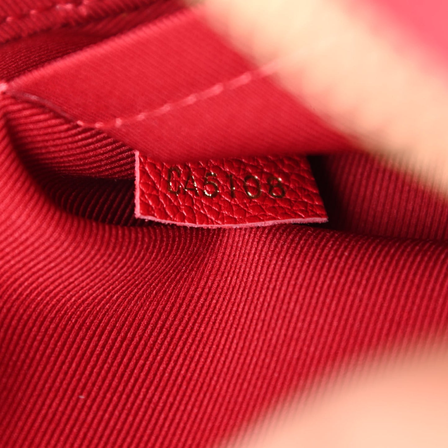 Empreinte Saintonge Scarlet