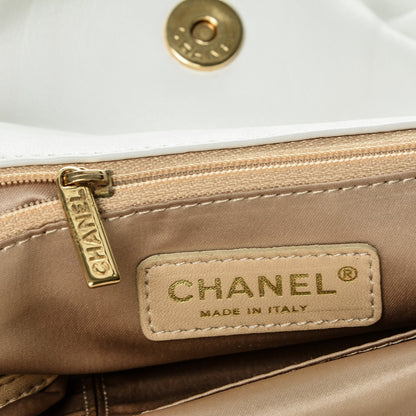 Chanel Lambskin Large Rodeo Drive Tote White 6 of 7