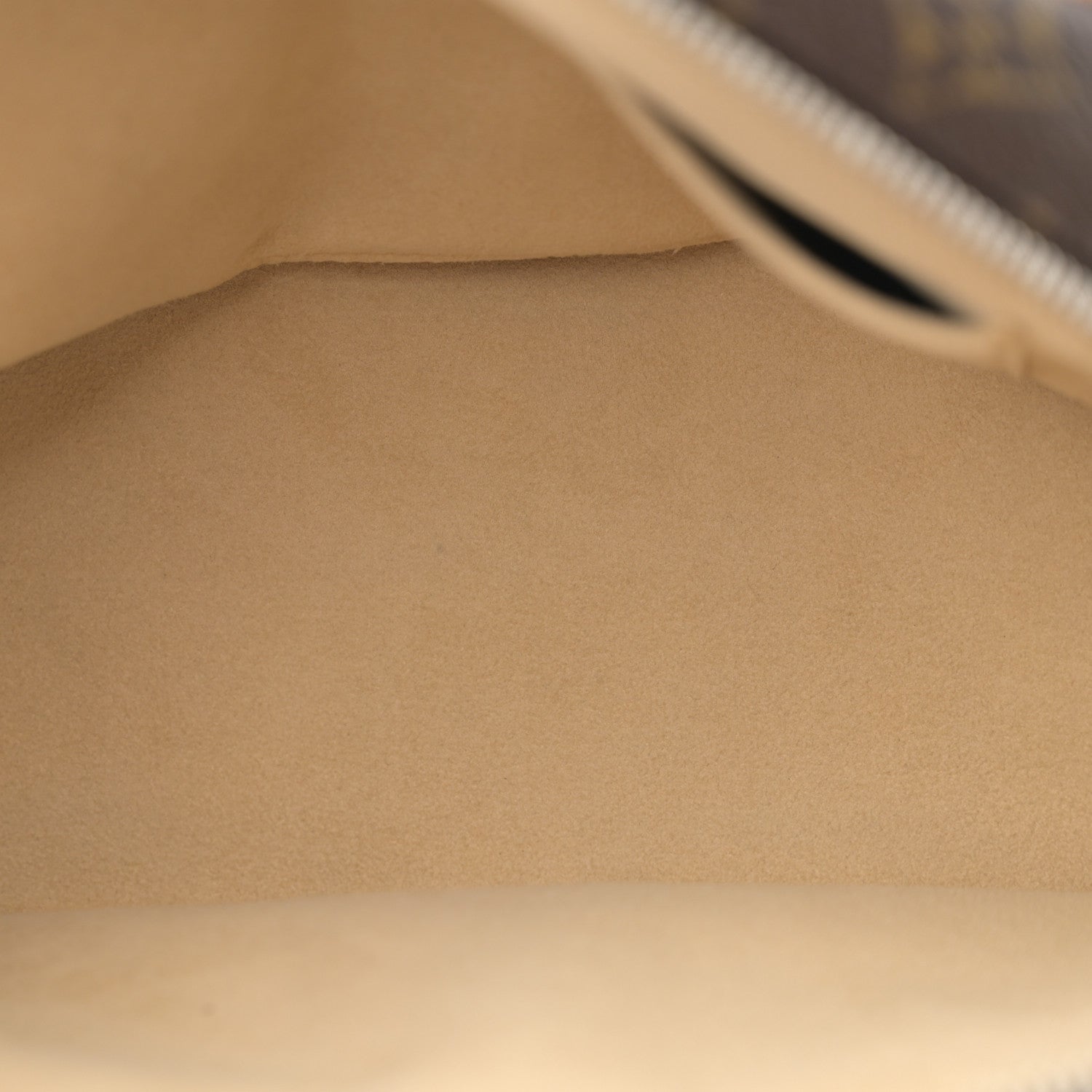 Louis Vuitton Monogram Manhattan PM 5 of 14