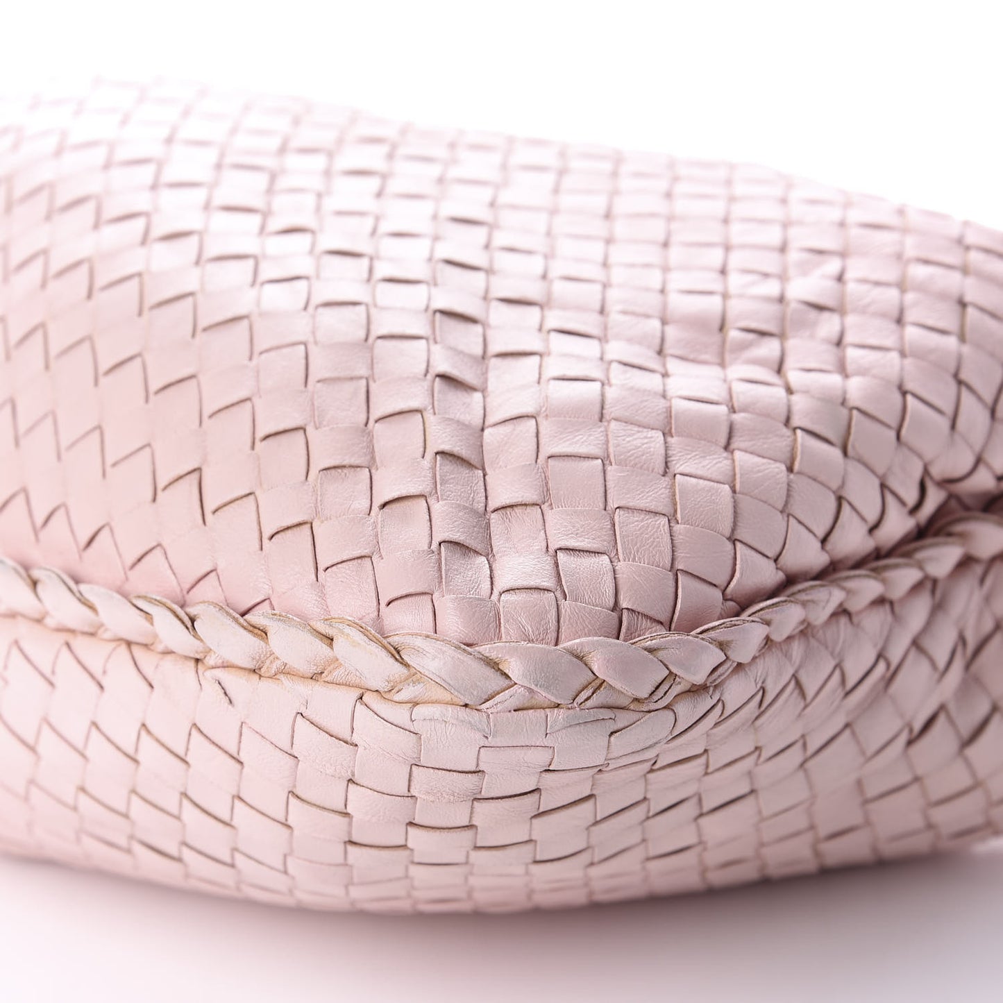 Nappa Intrecciato Medium Veneta Hobo Magnolia