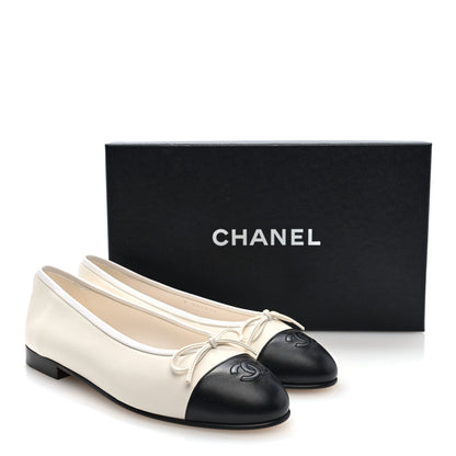 Chanel Lambskin Cap Toe CC Ballerina Flats 37.5 White Black 10 of 10