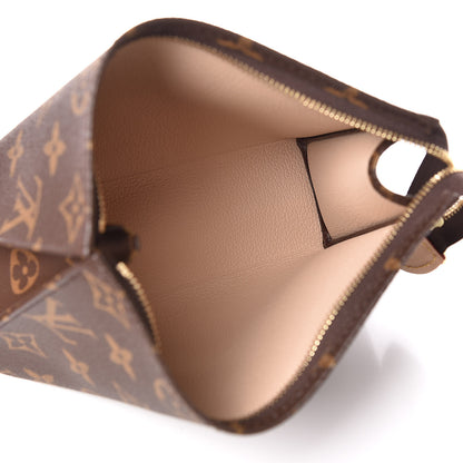 Louis Vuitton Monogram Toiletry Pouch 19 5 of 10