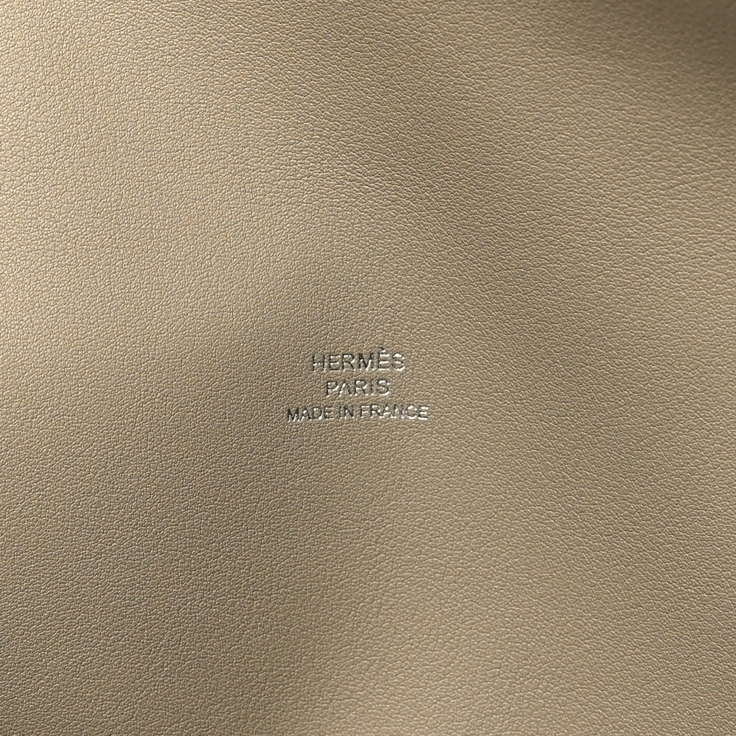 Veau Grizzly Swift Hermesnap Wallet Etoupe