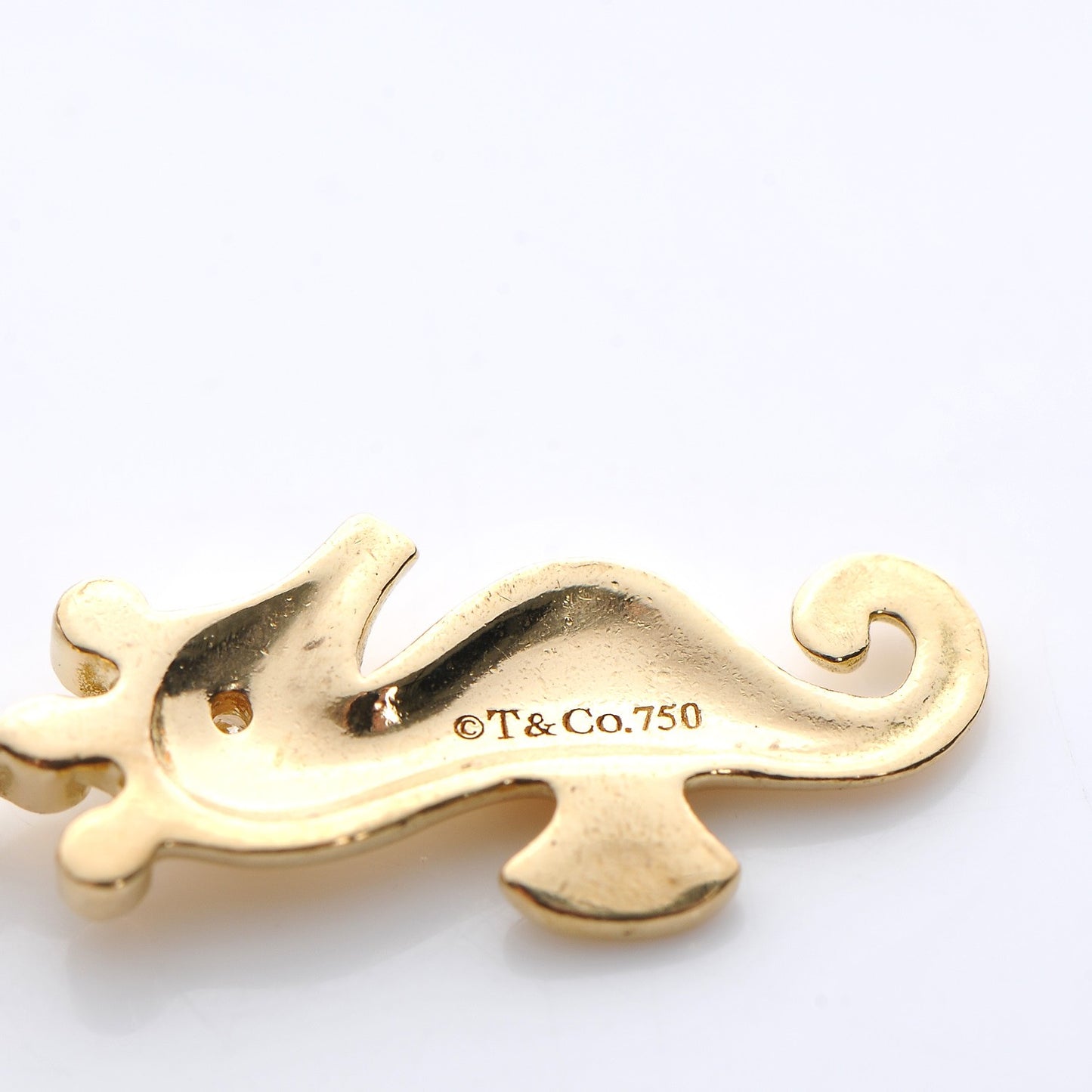 18K Yellow Gold Diamond Seahorse Charm Pendant
