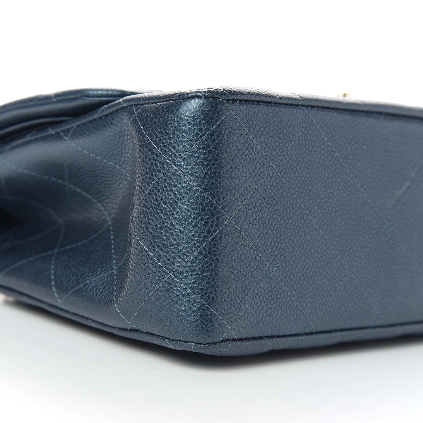 Iridescent Caviar Quilted Jumbo Double Flap Dark Blue