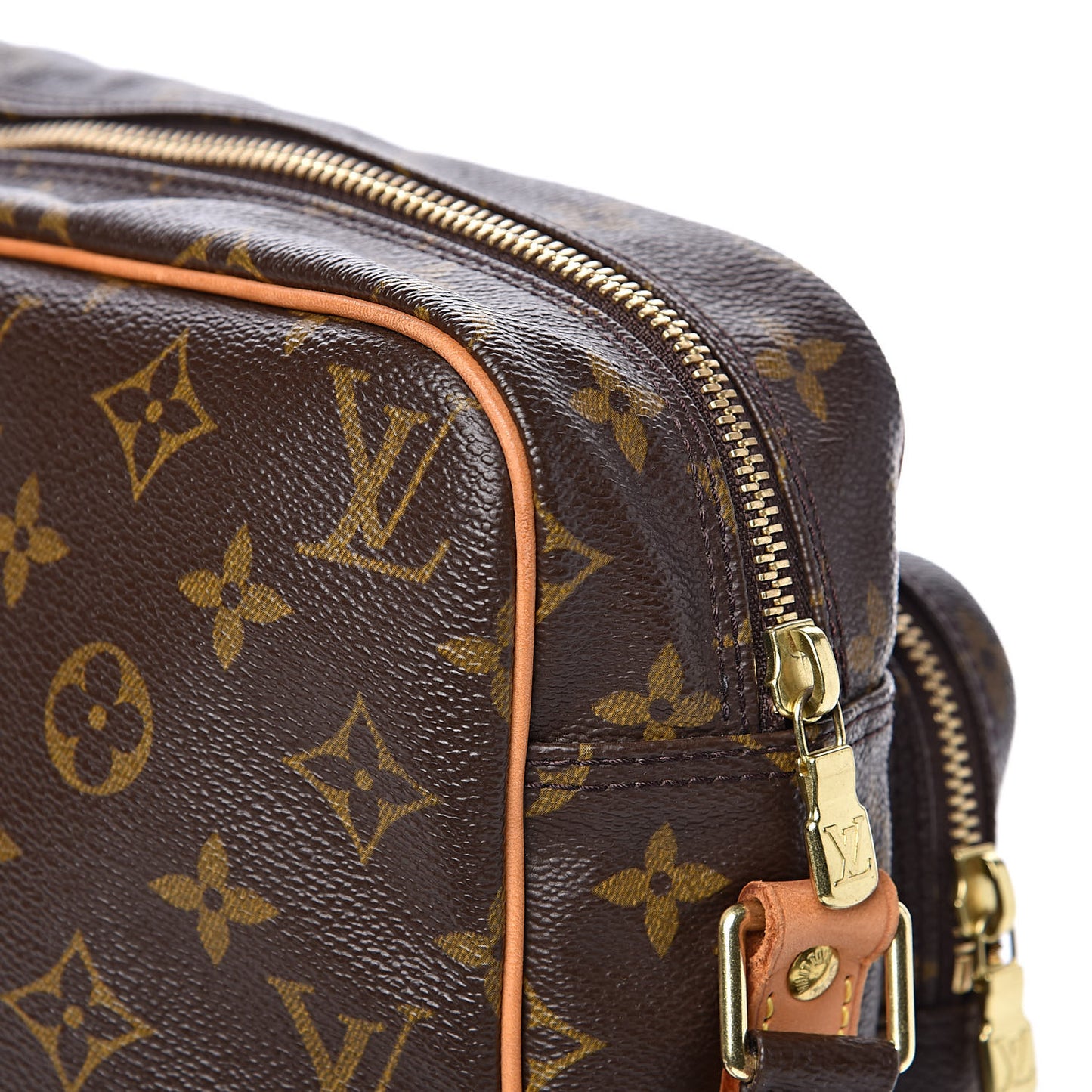 Monogram Nil 28