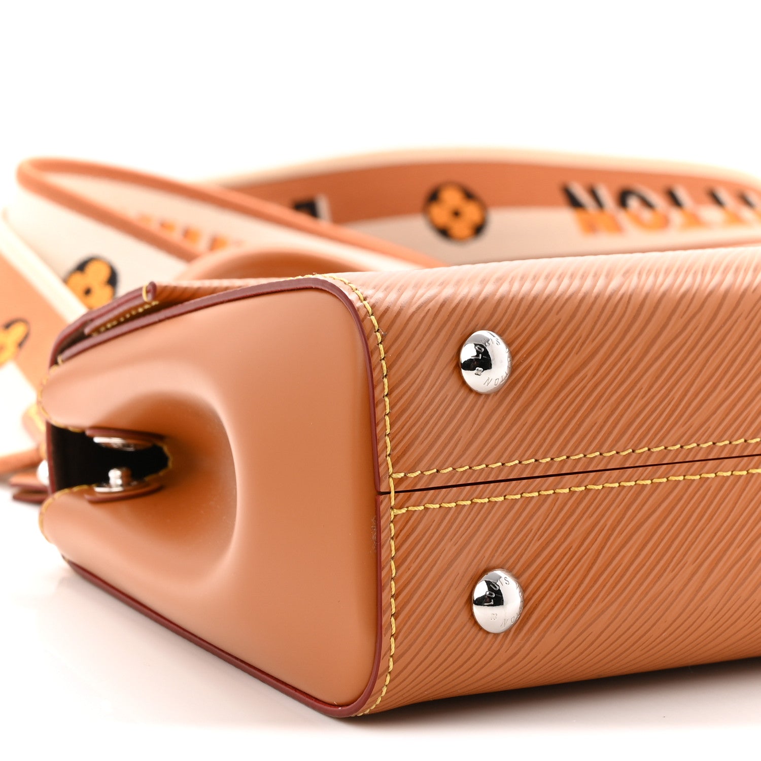 Louis Vuitton Epi Cluny Mini Gold Honey 6 of 19