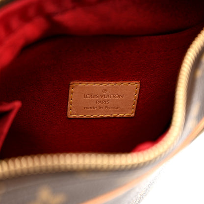 Louis Vuitton Monogram Croissant MM 6 of 12