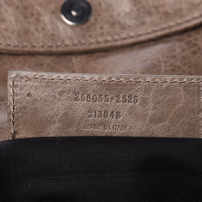 Balenciaga Agneau Giant Brogues Hardware Envelope Clutch Gris Poivre 7 of 9