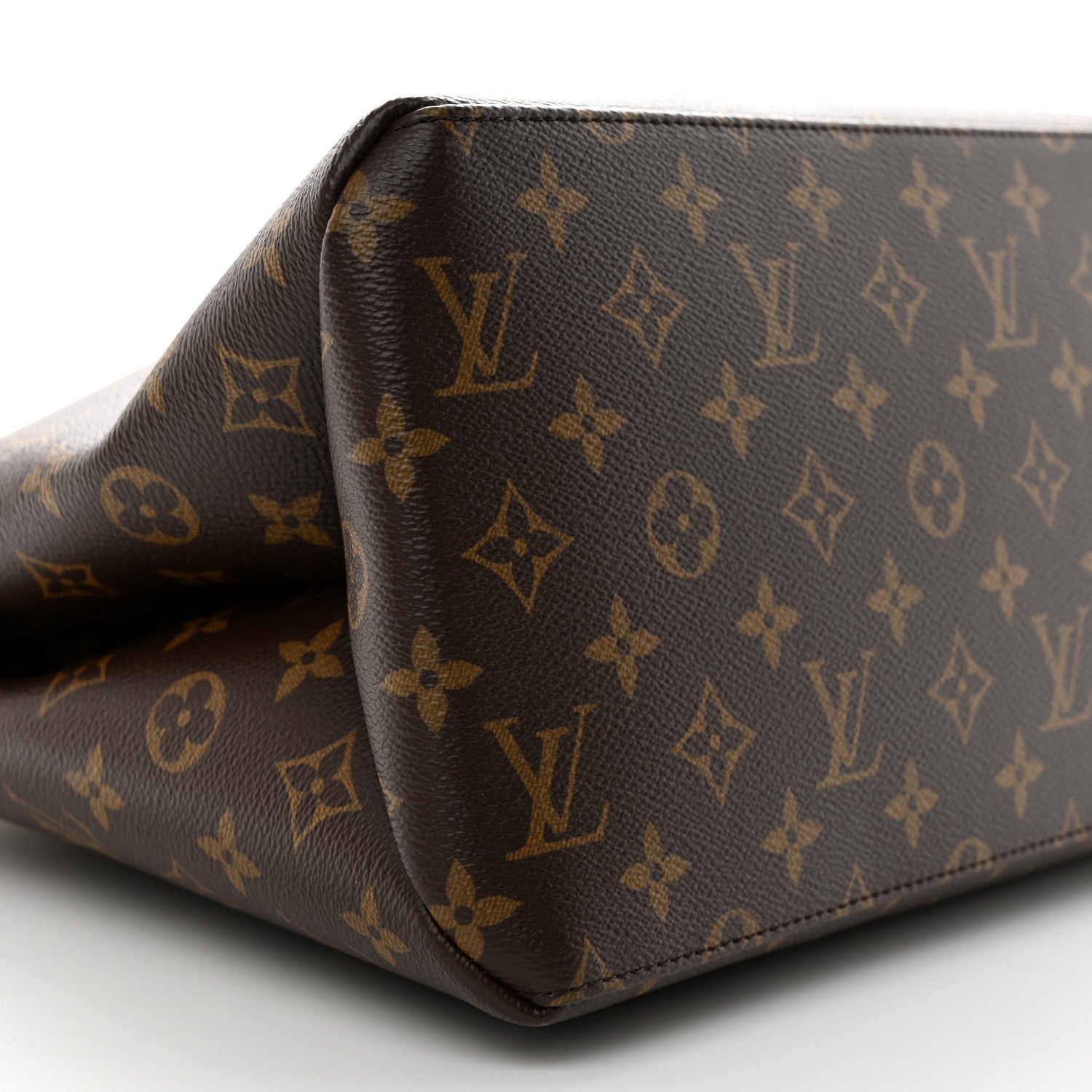 Louis Vuitton Monogram Grand Palais 8 of 10