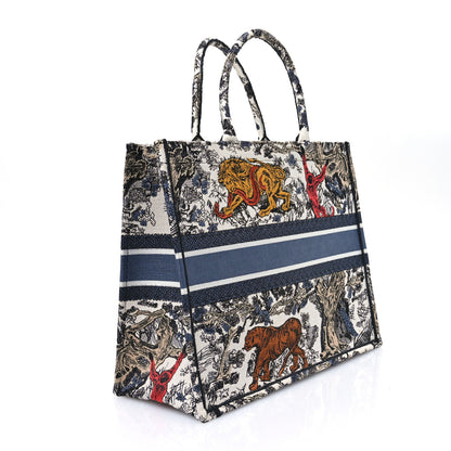 Christian Dior Canvas Embroidered Large Dioriviera Toile De Jouy Book Tote Multicolor 4 of 15