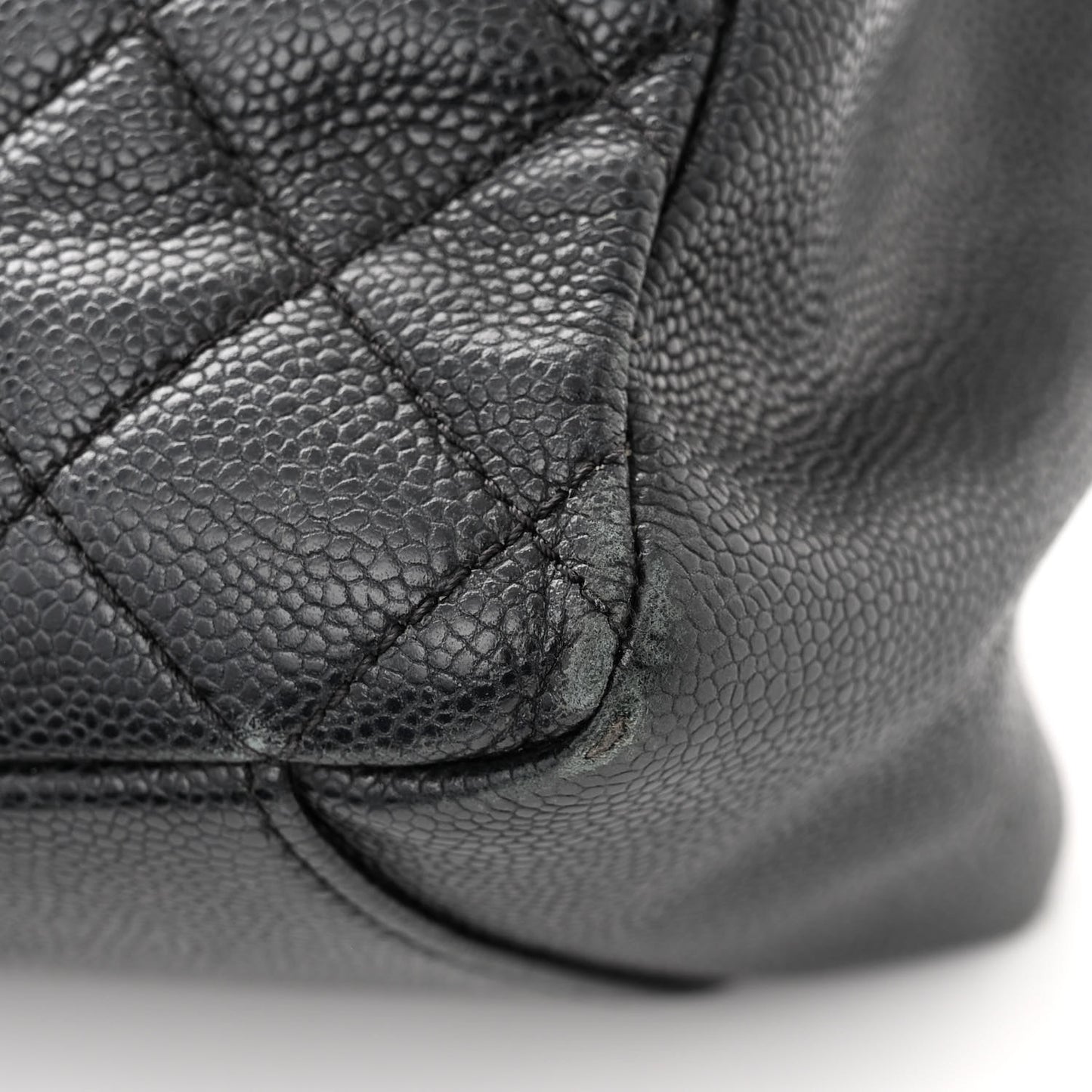 Caviar Quilted Grand Shopping Tote GST Black
