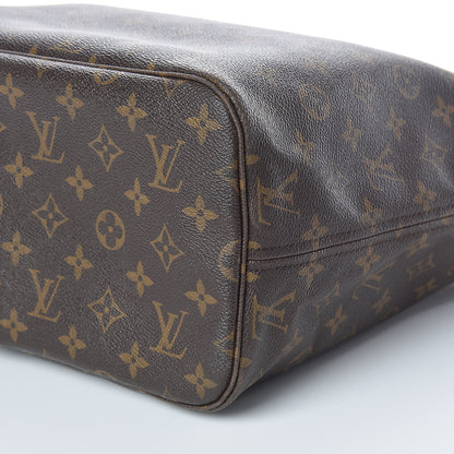 Louis Vuitton Monogram Neverfull MM 30 of 34