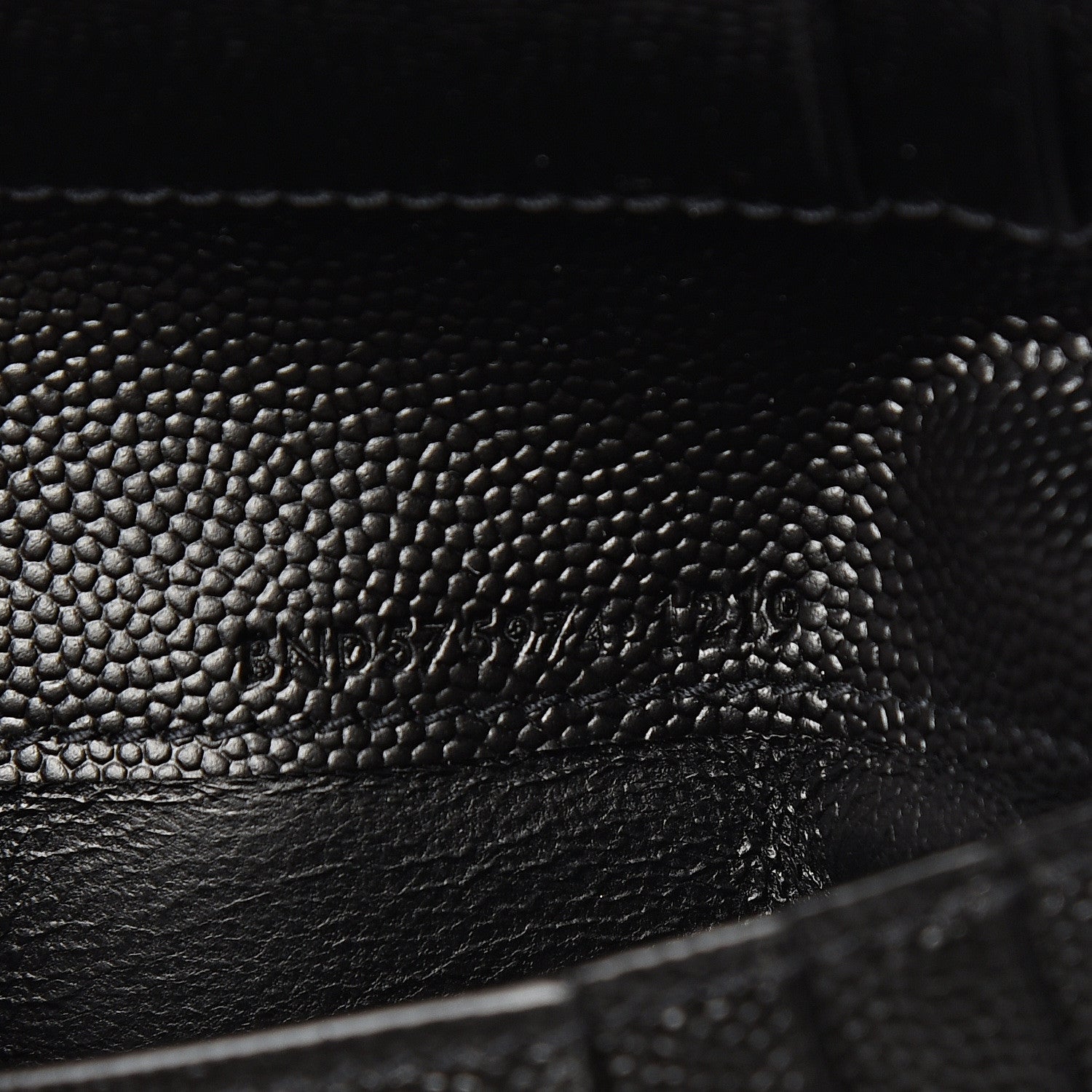 Saint Laurent Grain De Poudre Matelasse Chevron Monogram Zipped Two-Part Wallet Black 6 of 7