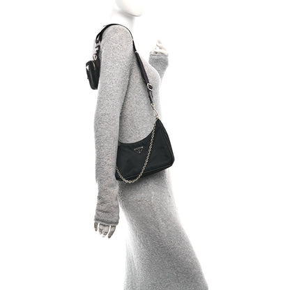 Prada Nylon Re-Edition 2005 Shoulder Bag Black 3 of 13