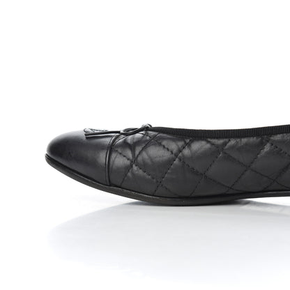Chanel Aged Calfskin Quilted CC Cap Toe Ballerina Flats 39.5 Black 21 of 21