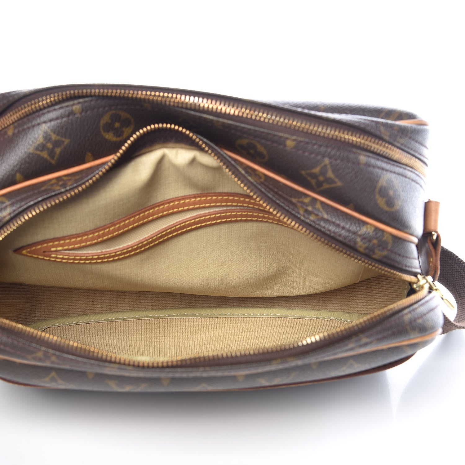 Louis Vuitton Monogram Reporter PM 5 of 12