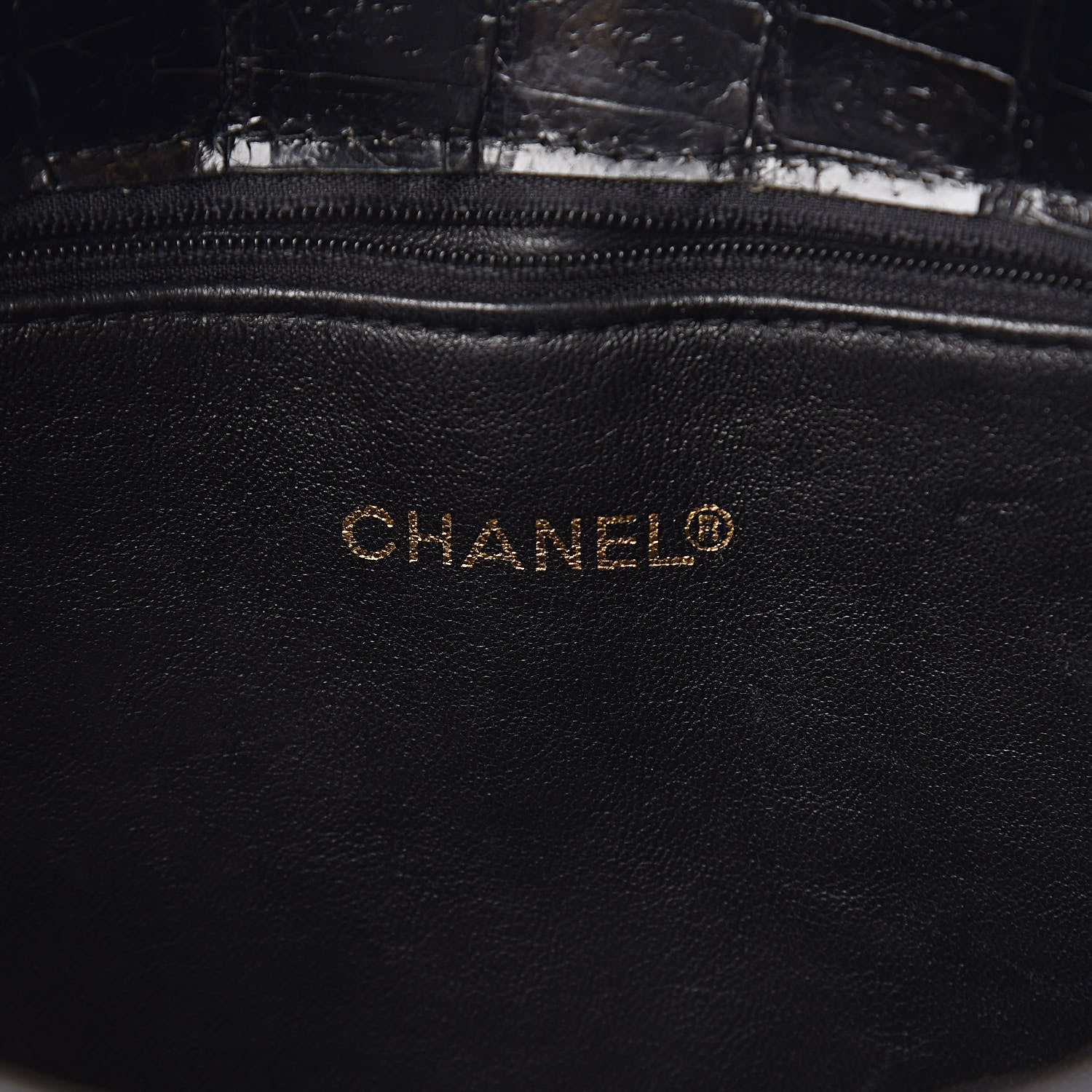 Chanel Alligator Tote Black 6 of 16
