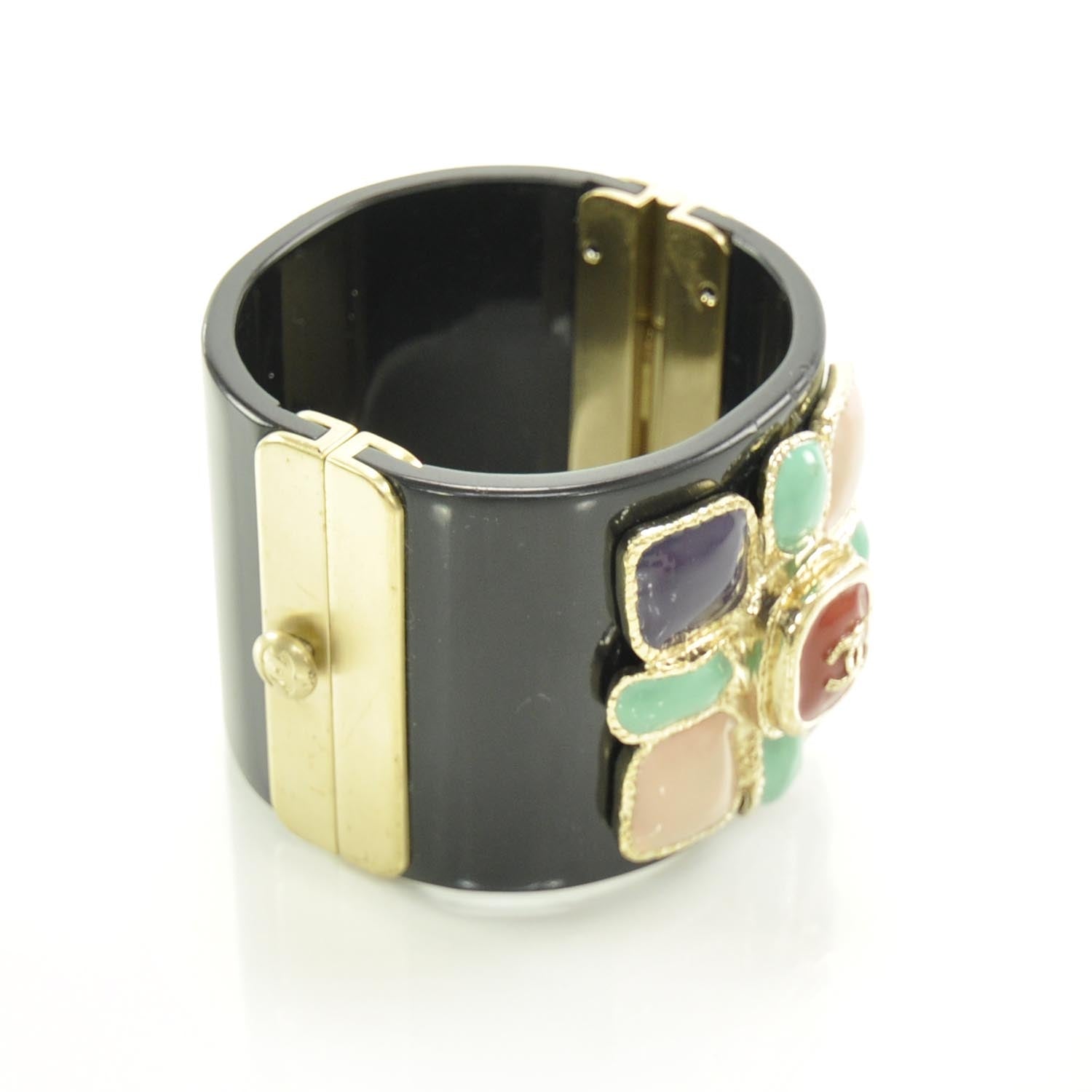 Chanel Resin CC Cabochon Cuff Black 3 of 7