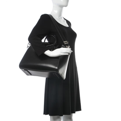 Givenchy Shiny Lord Calfskin Medium Antigona Black 2 of 11