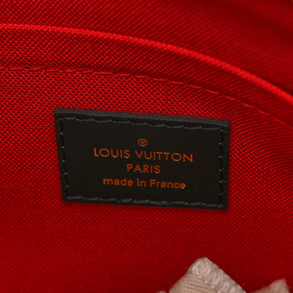 Louis Vuitton Reverse Monogram Giant OnTheGo East West 6 of 9