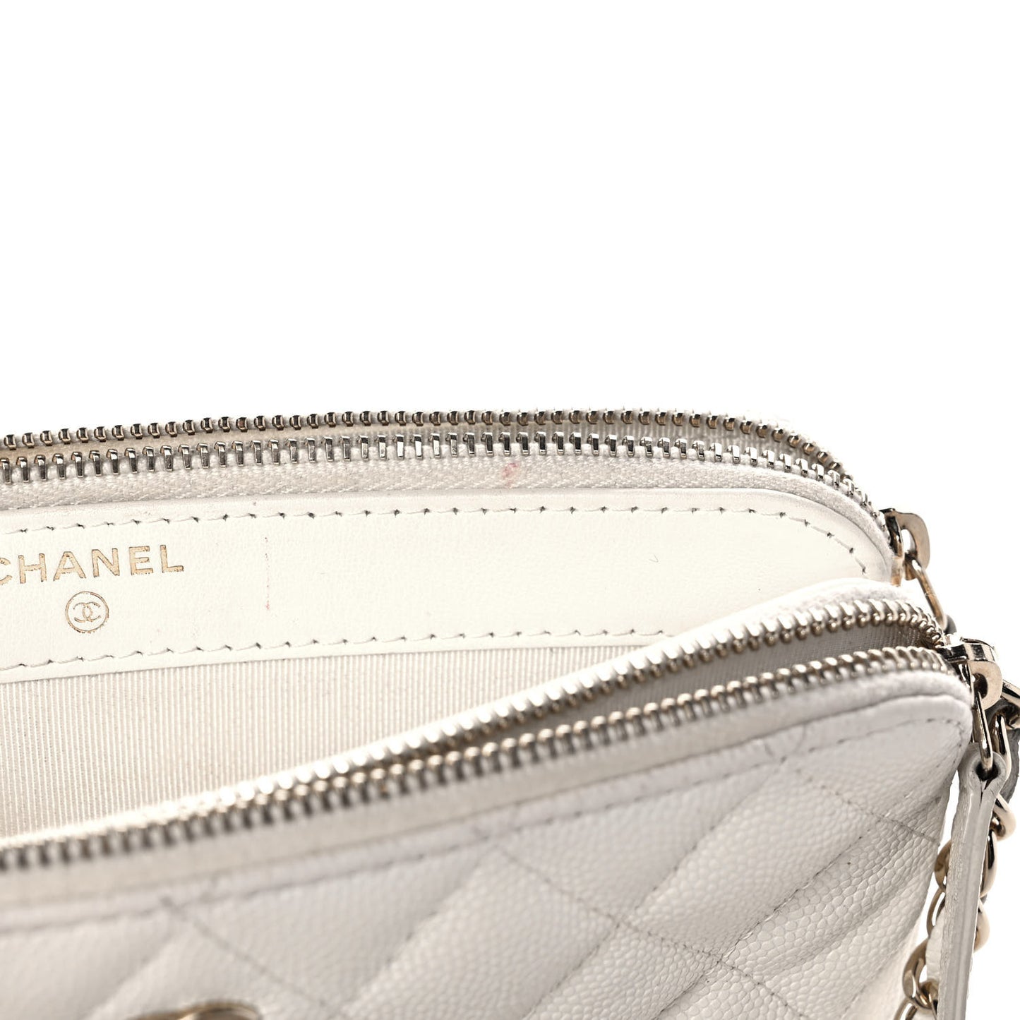 Caviar Quilted Small Clutch With Chain