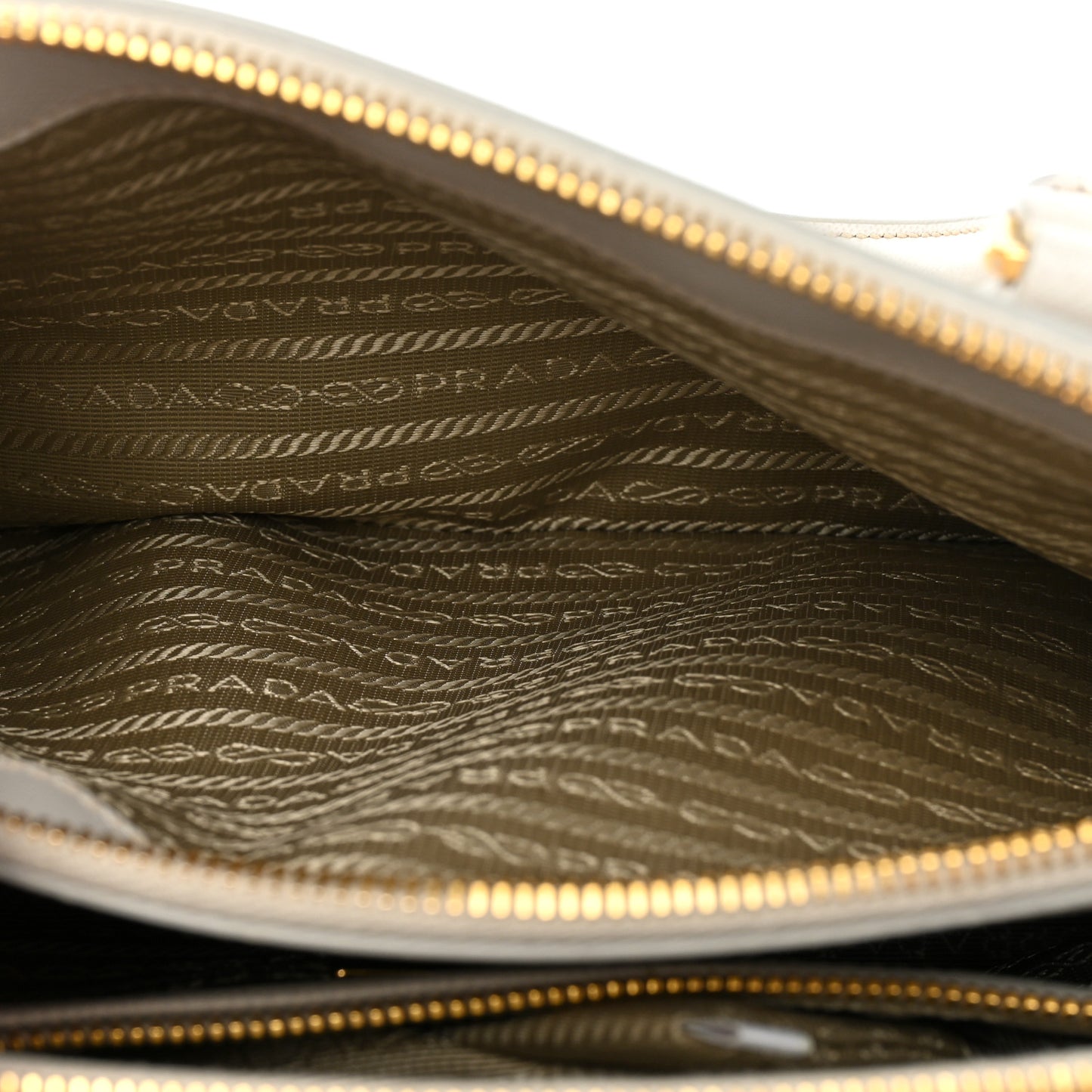 Saffiano Small Galleria Double Zip Tote Talco