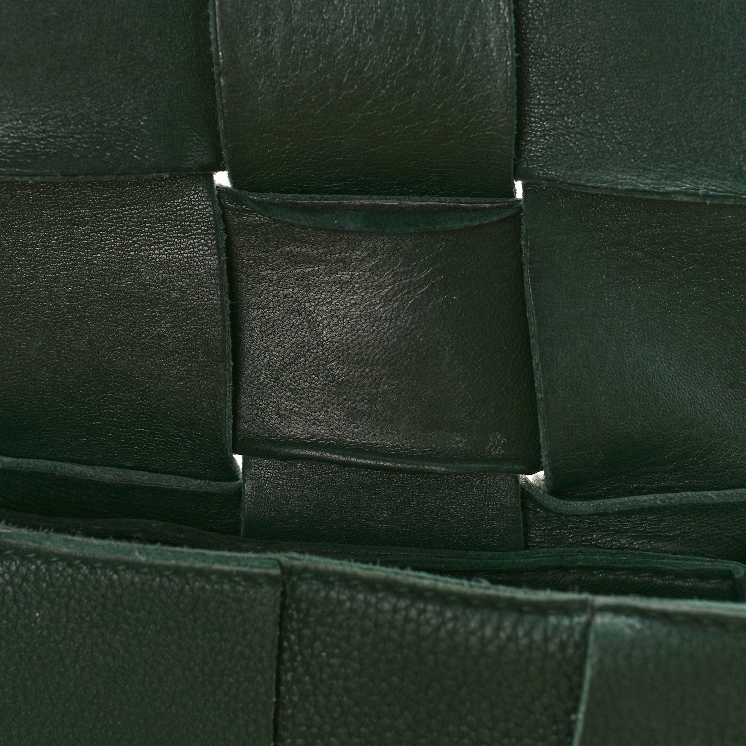 Bottega Veneta Grained Calfskin Maxi Intrecciato Cassette Crossbody Bag Raintree Green 10 of 12