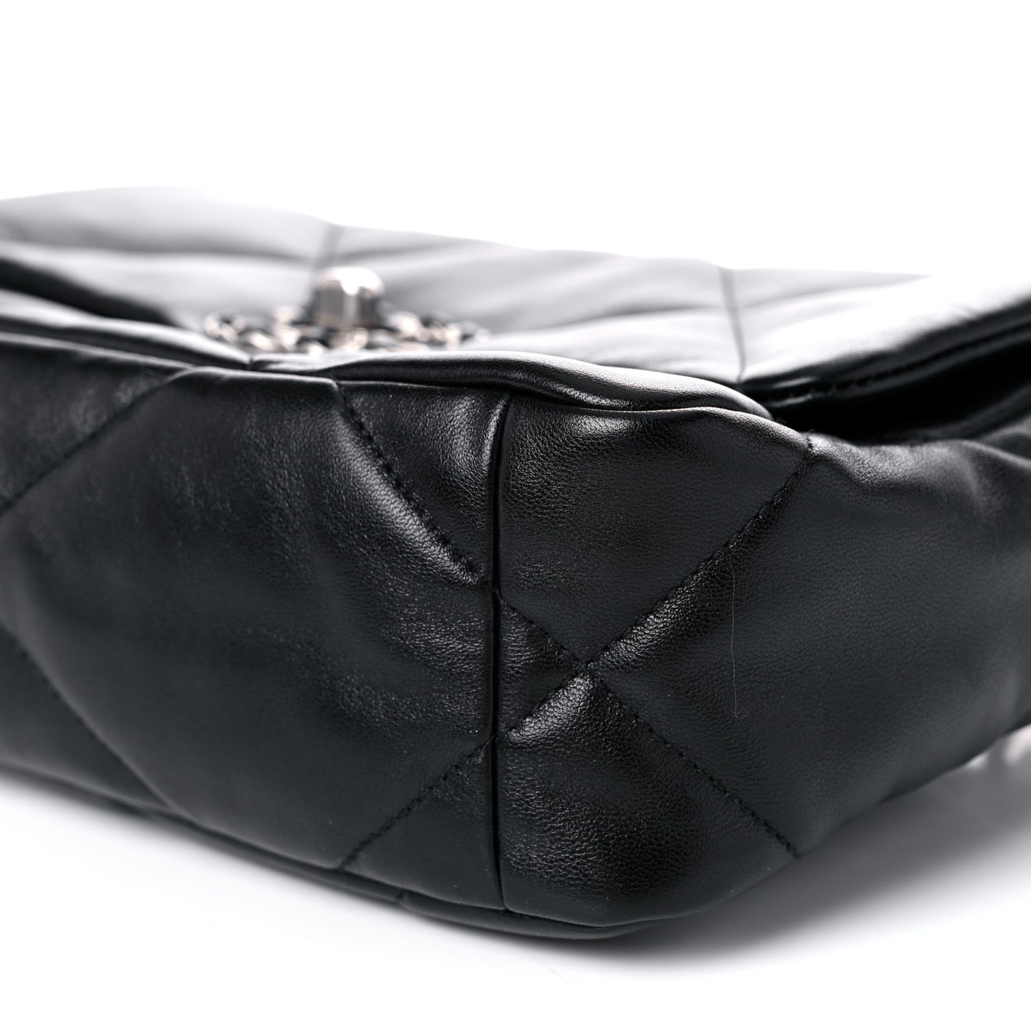 Lambskin Quilted Medium Chanel 19 Flap Black