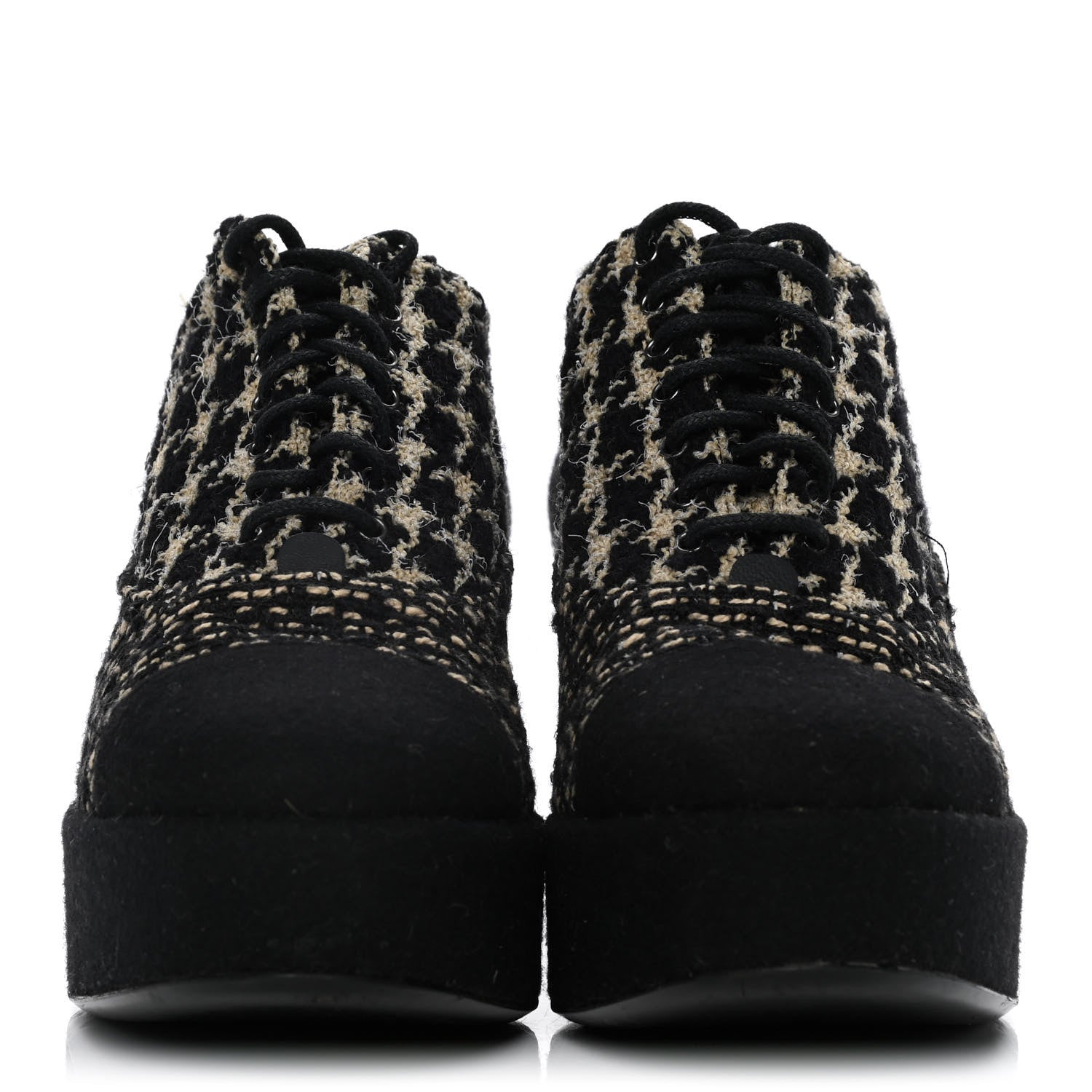 CHANEL Tweed Lace Up Shoes シャネル　シューズ Chanel Tweed Lace Up Platform Oxfords 37 Black Multicolor 896528