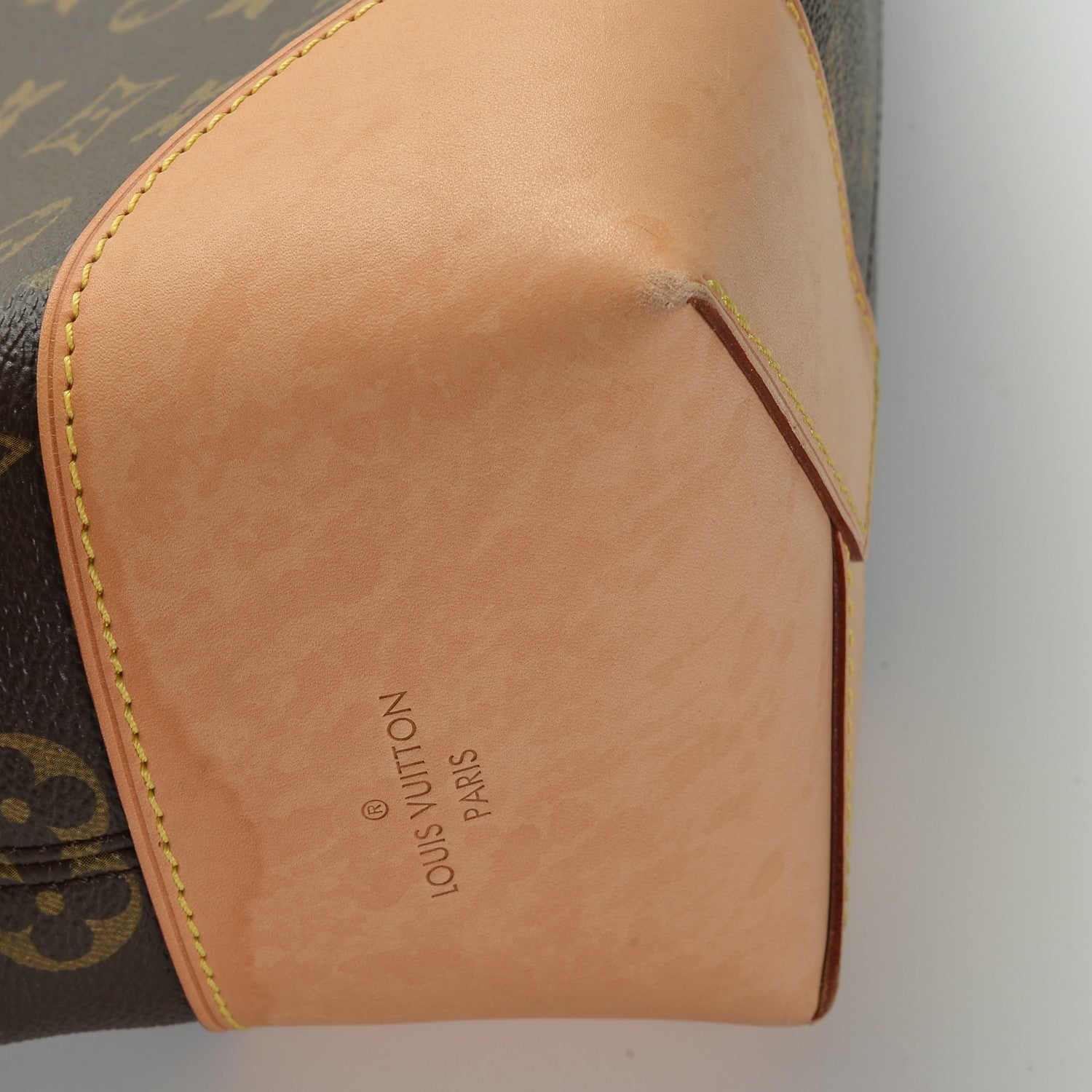 Louis Vuitton Monogram Berri MM 10 of 11