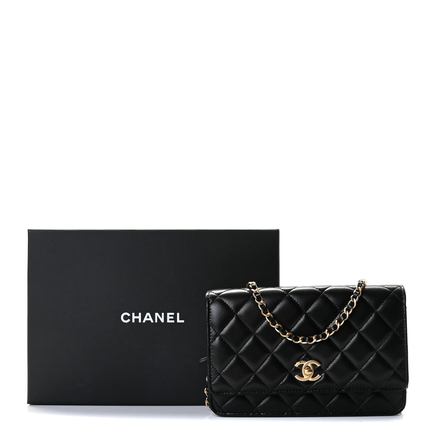 Lambskin Quilted CC Pearl Crush Wallet on Chain WOC Black