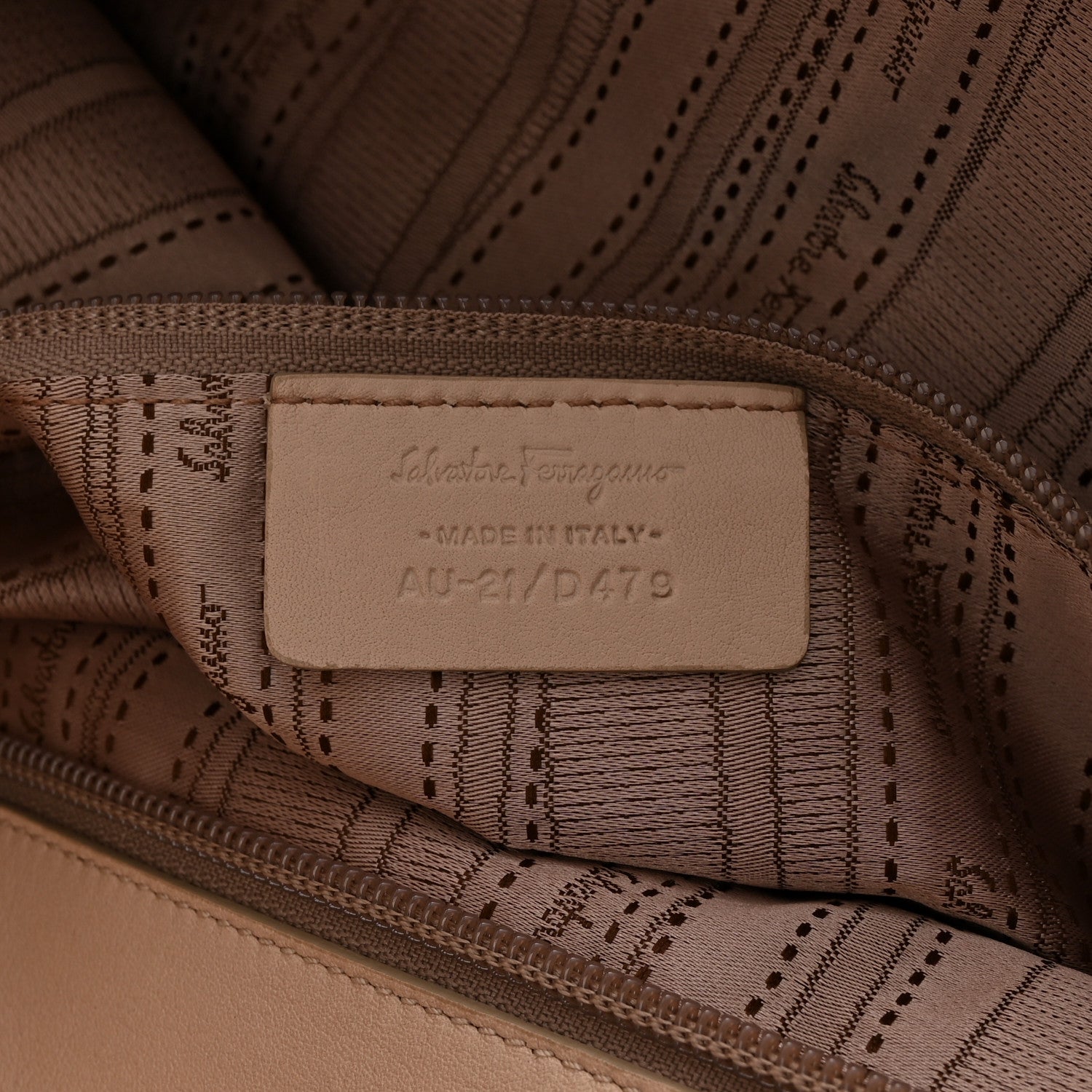 Salvatore Ferragamo Calfskin Gancini Chain Shoulder Bag New Bisque 6 of 10