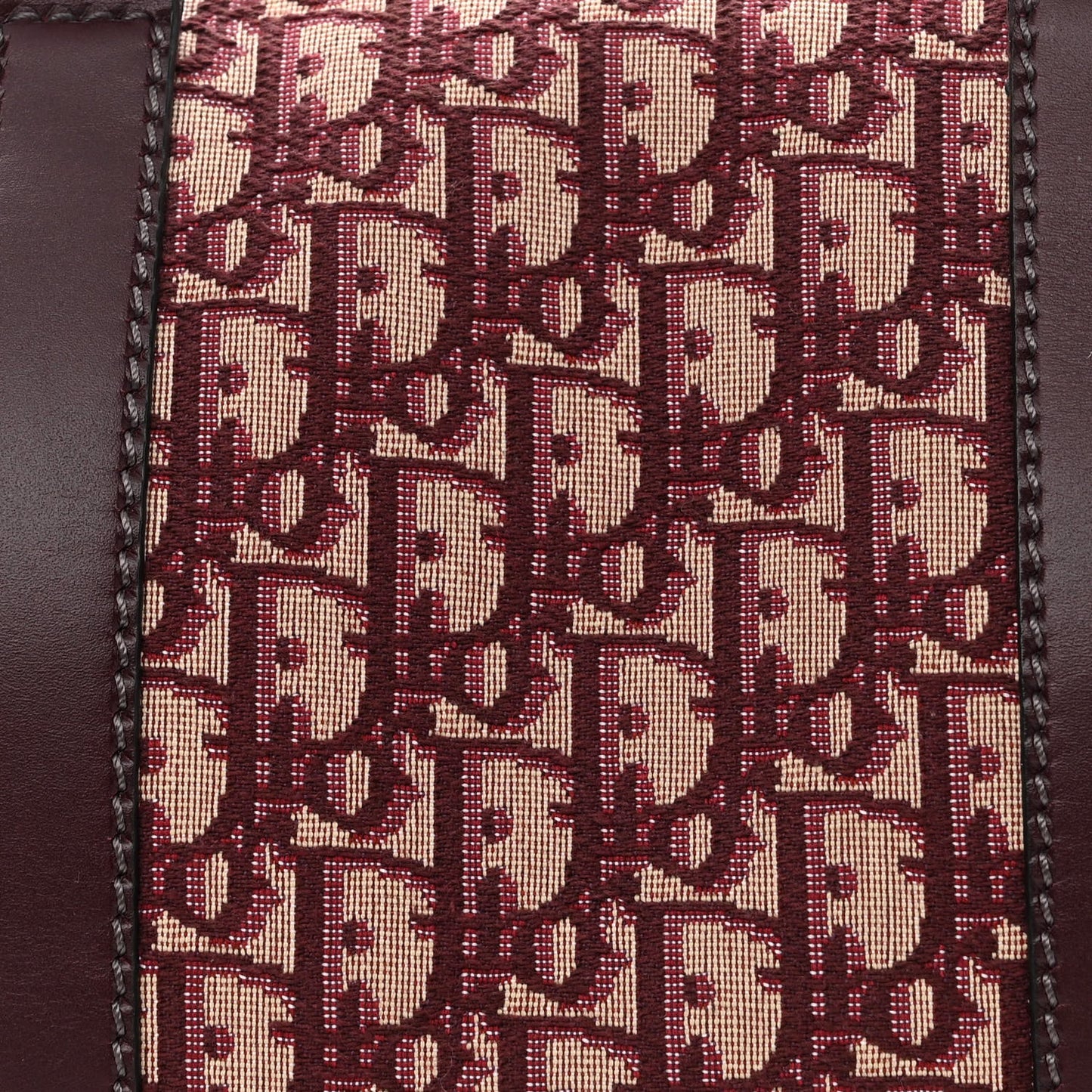 Oblique Boston Bag Bordeaux