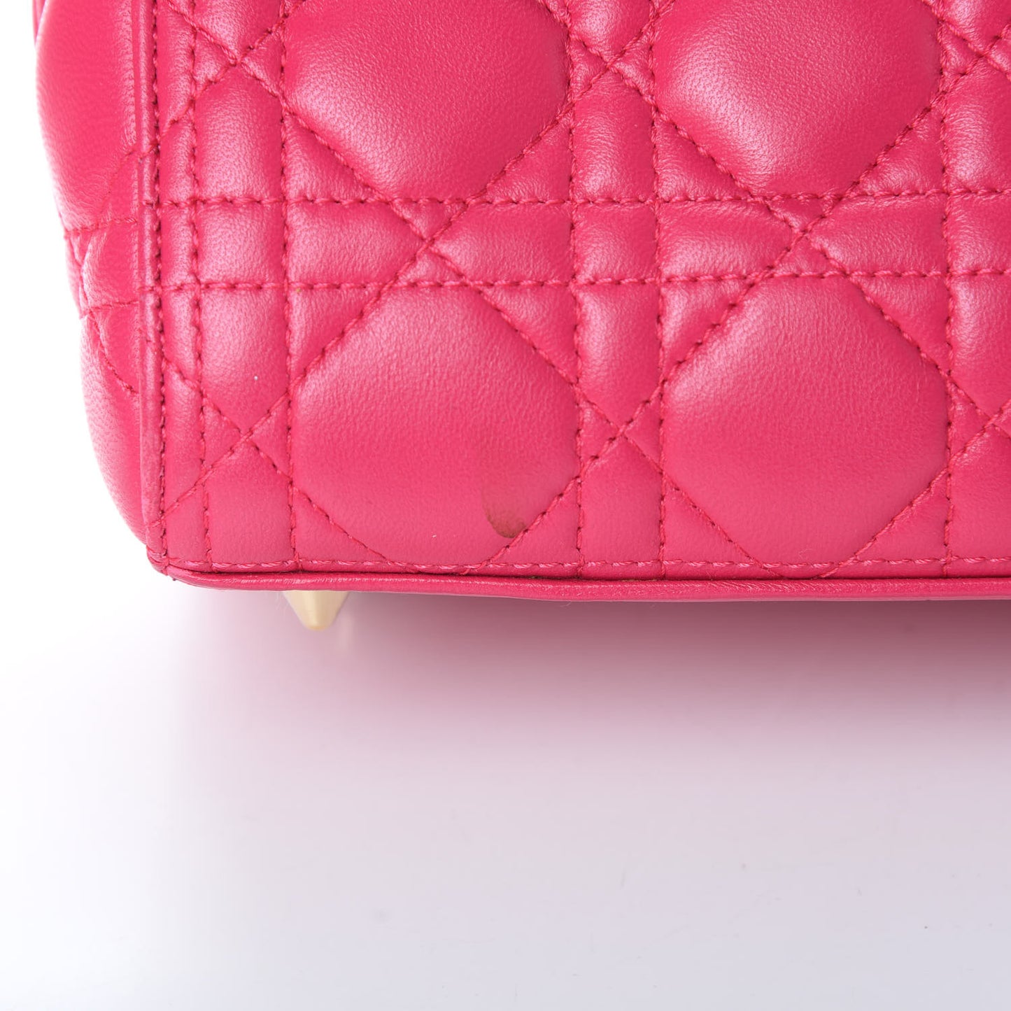 Lambskin Cannage Medium Lady Dior Pink