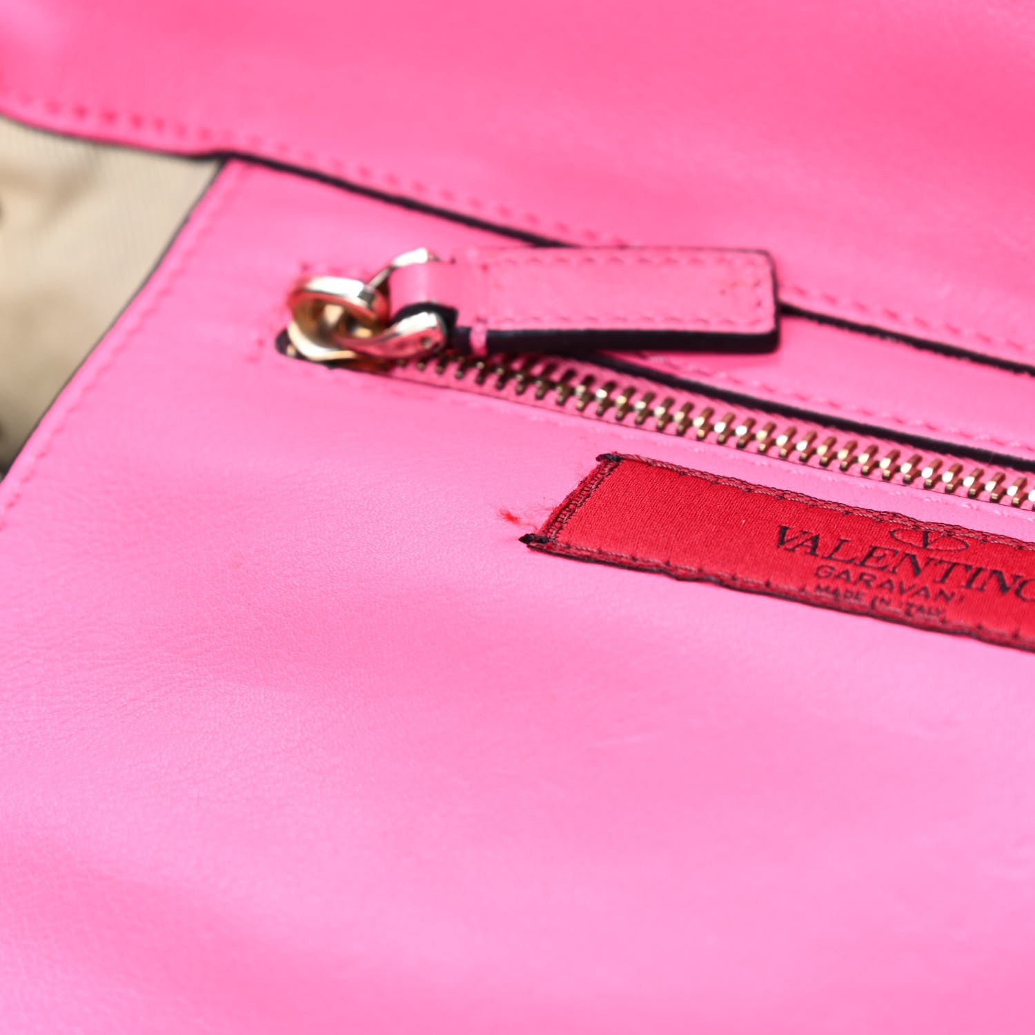 Valentino Garavani Vitello Small Rockstud Tote Fuxia Fluo 5 of 6